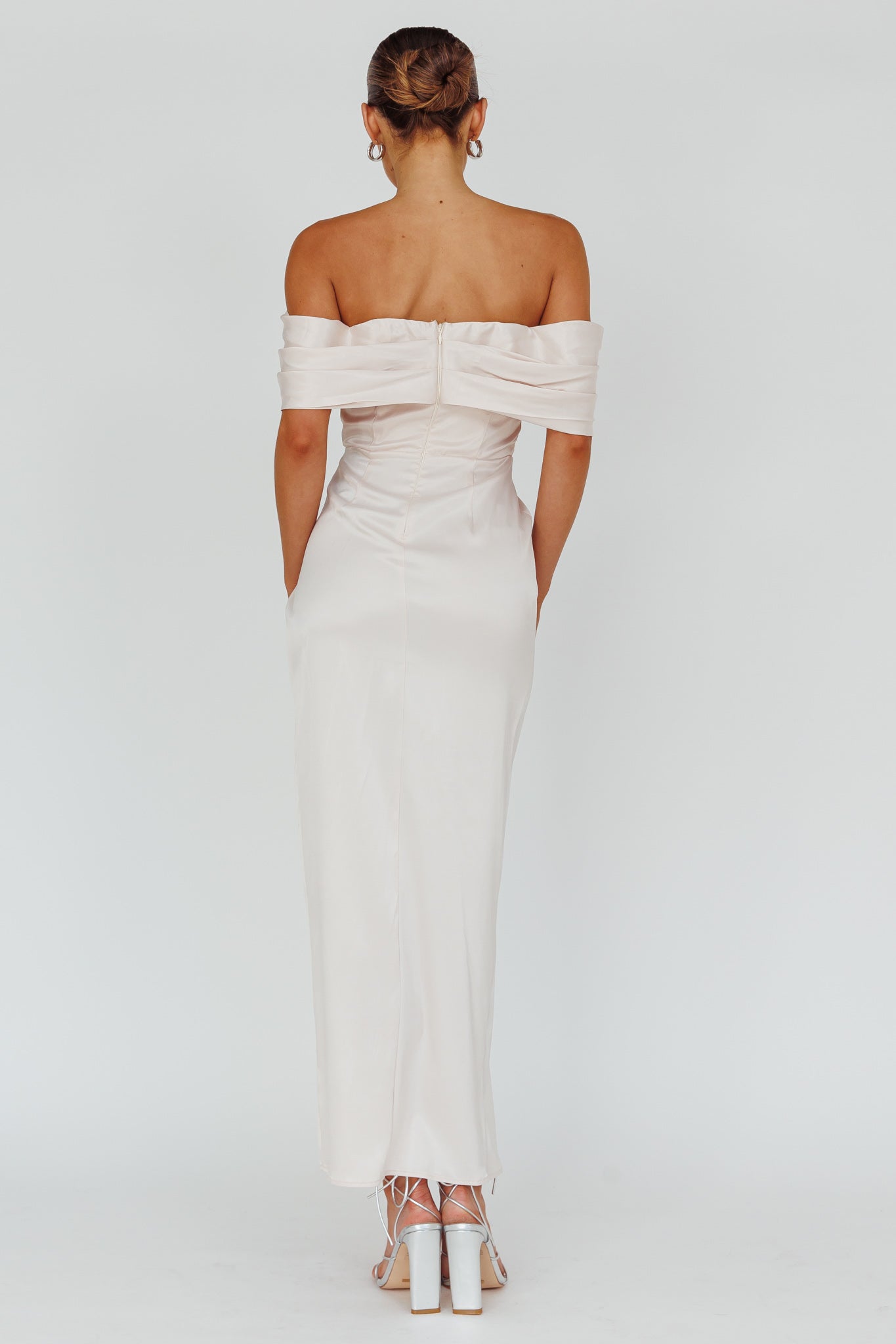 Amaryllis Off-Shoulder Twist Maxi Dress Pearl by Selfie Leslie Australia