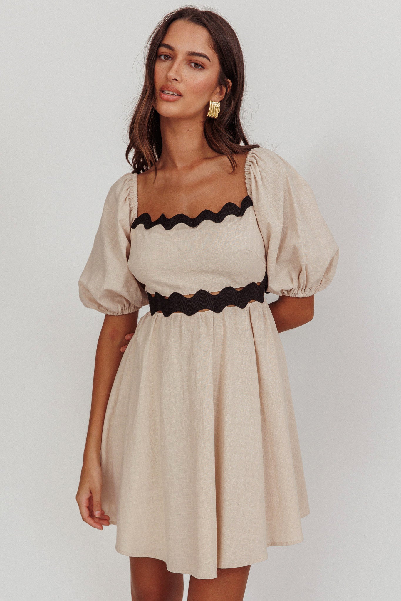 Akali Puff Sleeve A-line Mini Dress Oat | Selfie Leslie Australia Akali Puff Sleeve A-line Mini Dress Oat | Selfie Leslie Australia