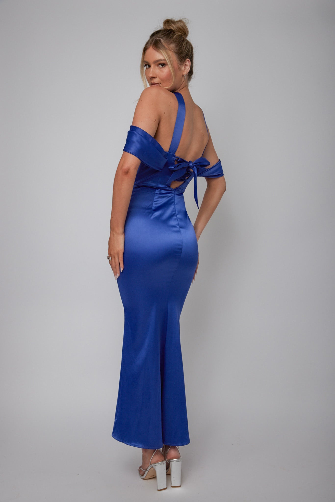 Eclipse Draped Sleeve Midi Dress Navy by Selfie Leslie Australia