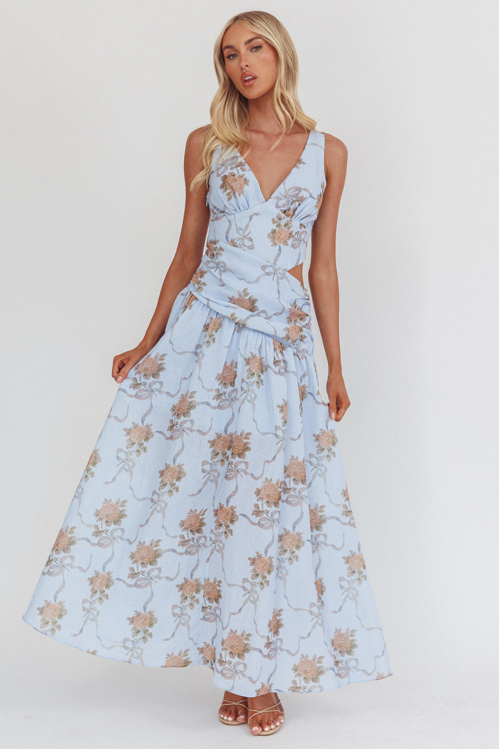First Dates Waist Cut-Out Maxi Dress Floral Blue by Selfie Leslie Australia