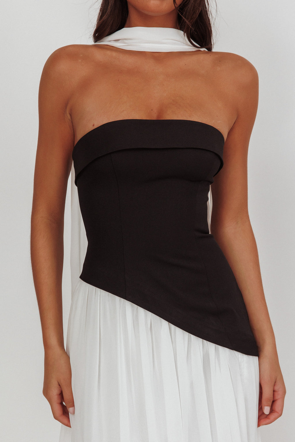 Mariabella Contrast Bodice Maxi Dress Black/White by Selfie Leslie Australia