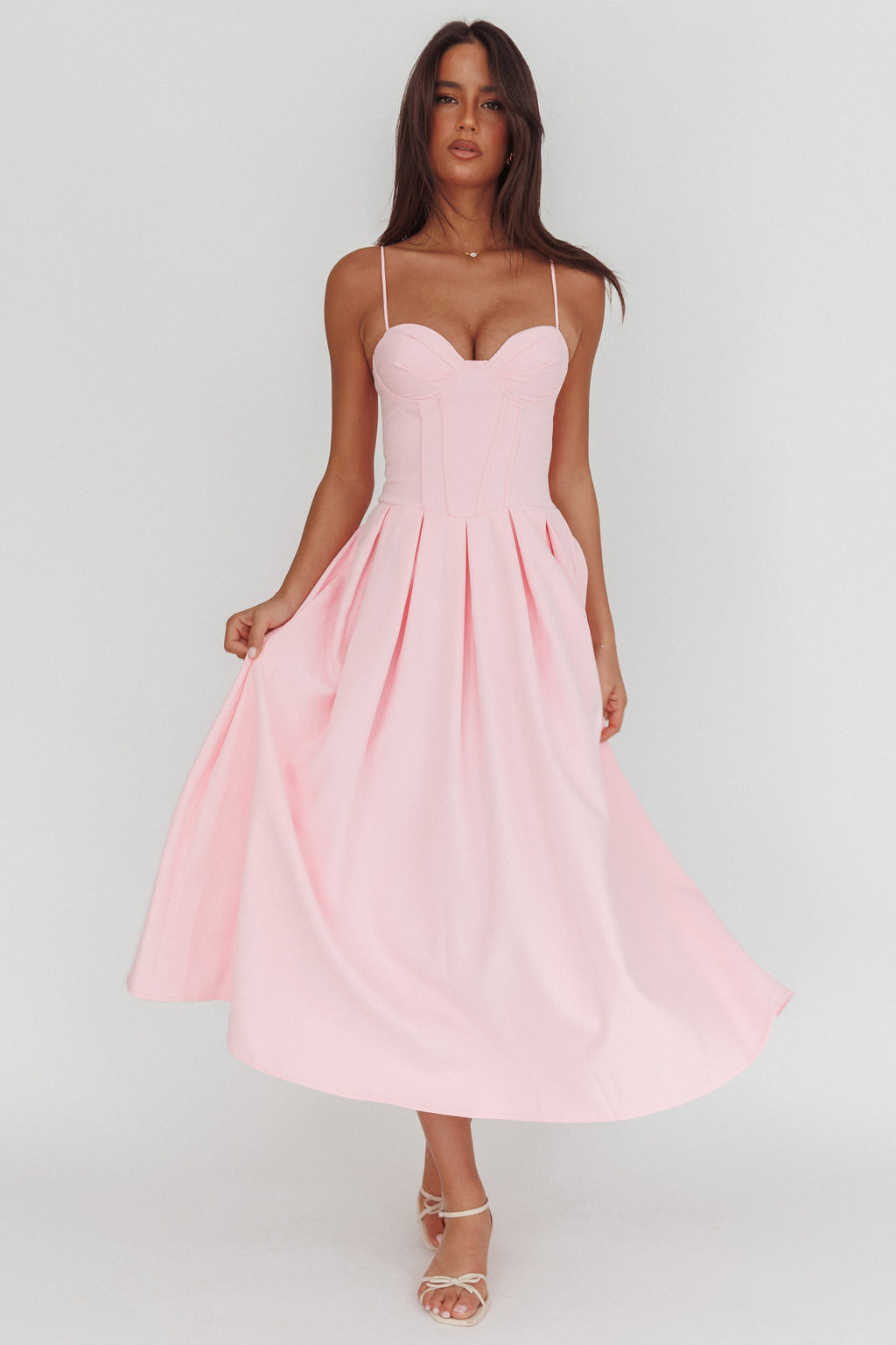 Kearsy Box Pleat Sweetheart Neckline Midi Dress Pink by Selfie Leslie Australia