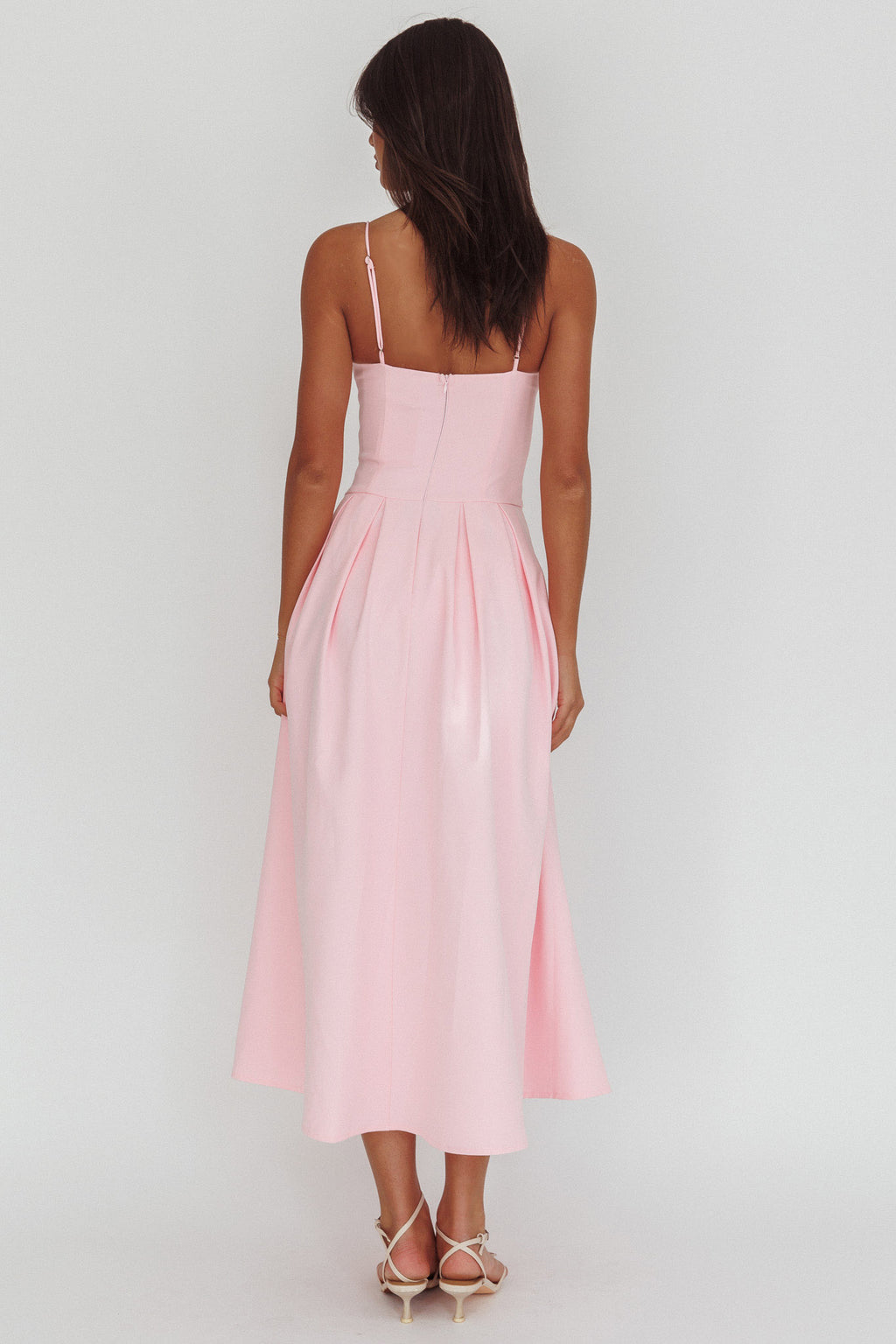 Kearsy Box Pleat Sweetheart Neckline Midi Dress Pink by Selfie Leslie Australia