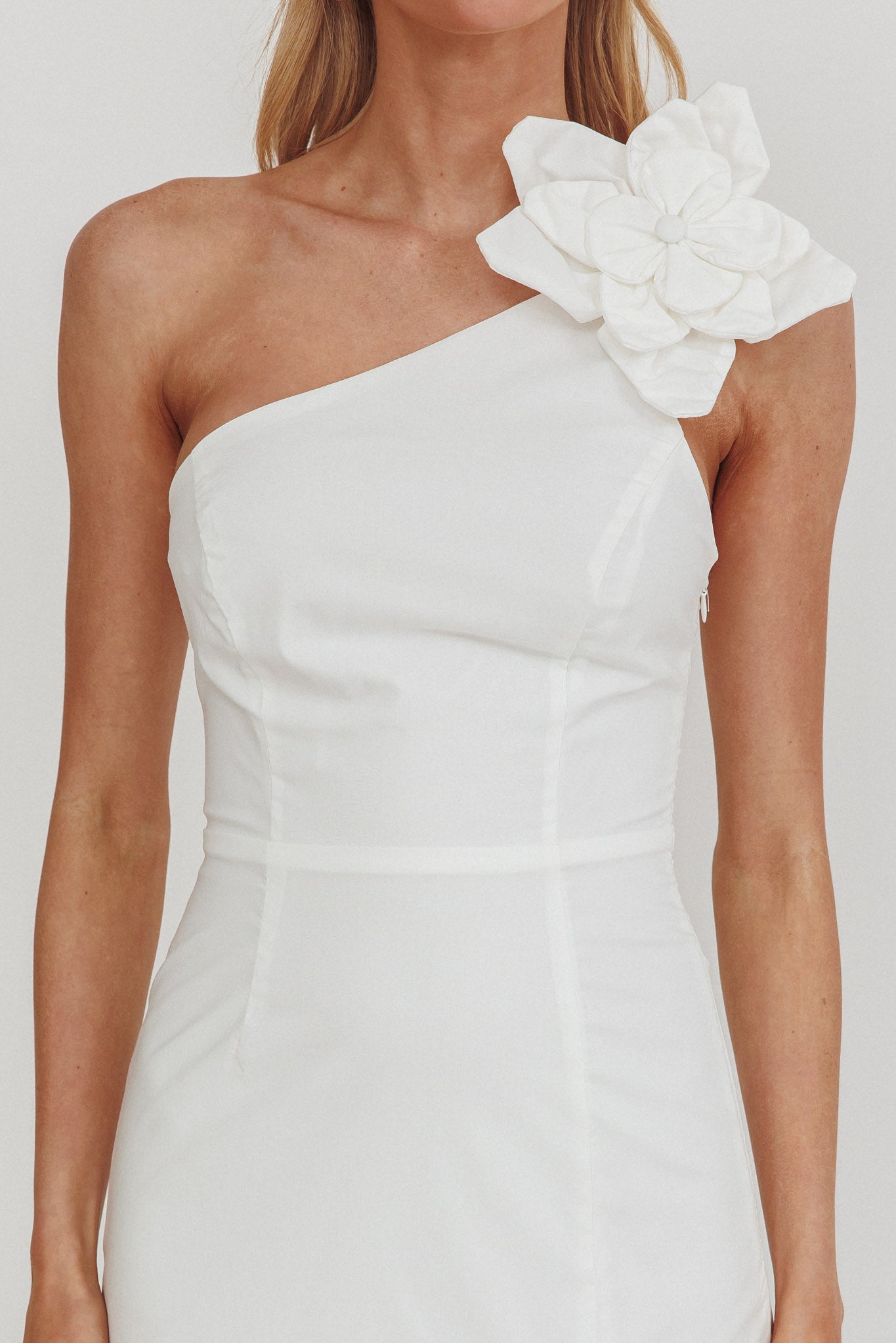 Dena One-Shoulder Frill Hem Maxi Dress White by Selfie Leslie Australia