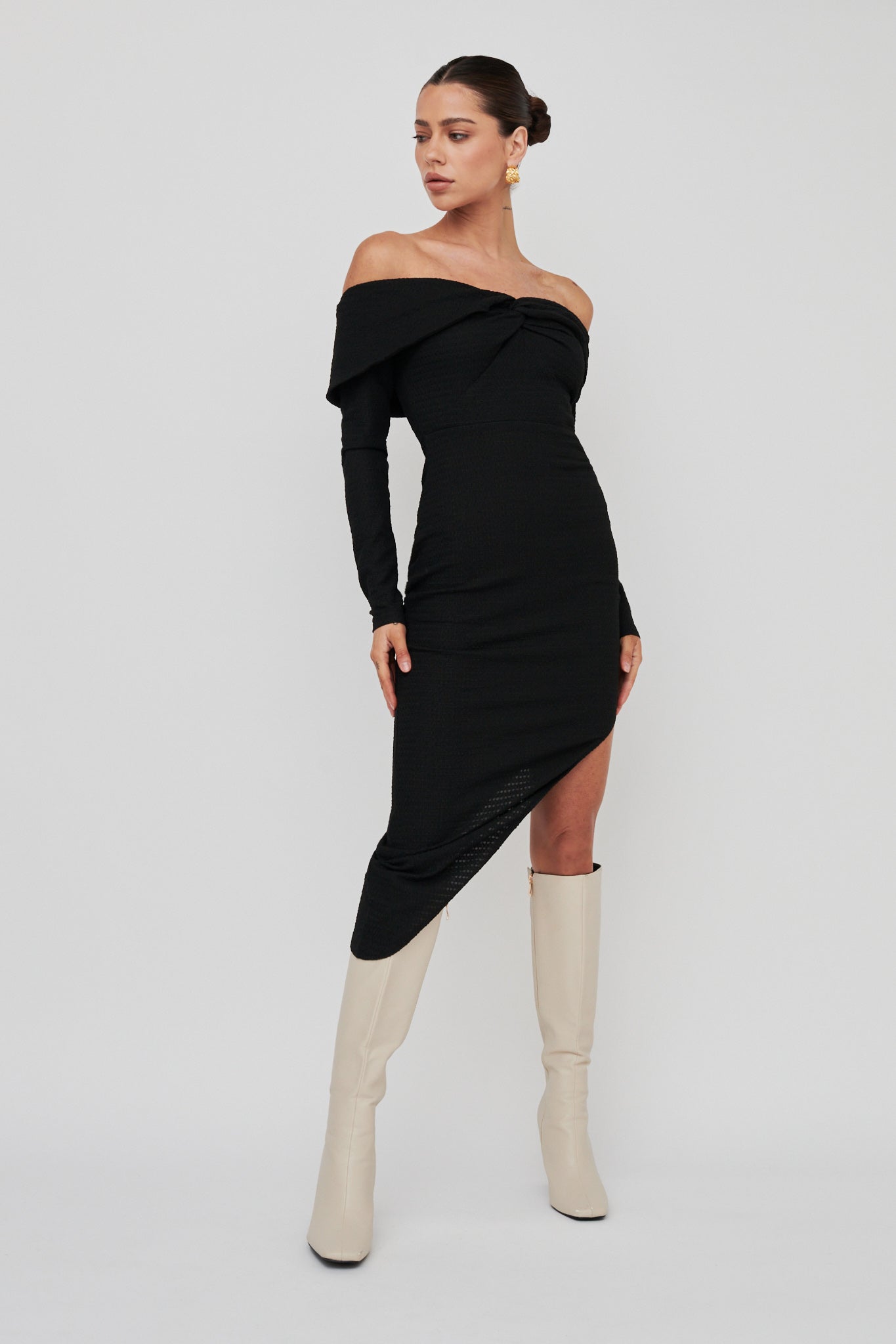 Annalora One-Shoulder Long Sleeve Midi Dress Black by Selfie Leslie Australia