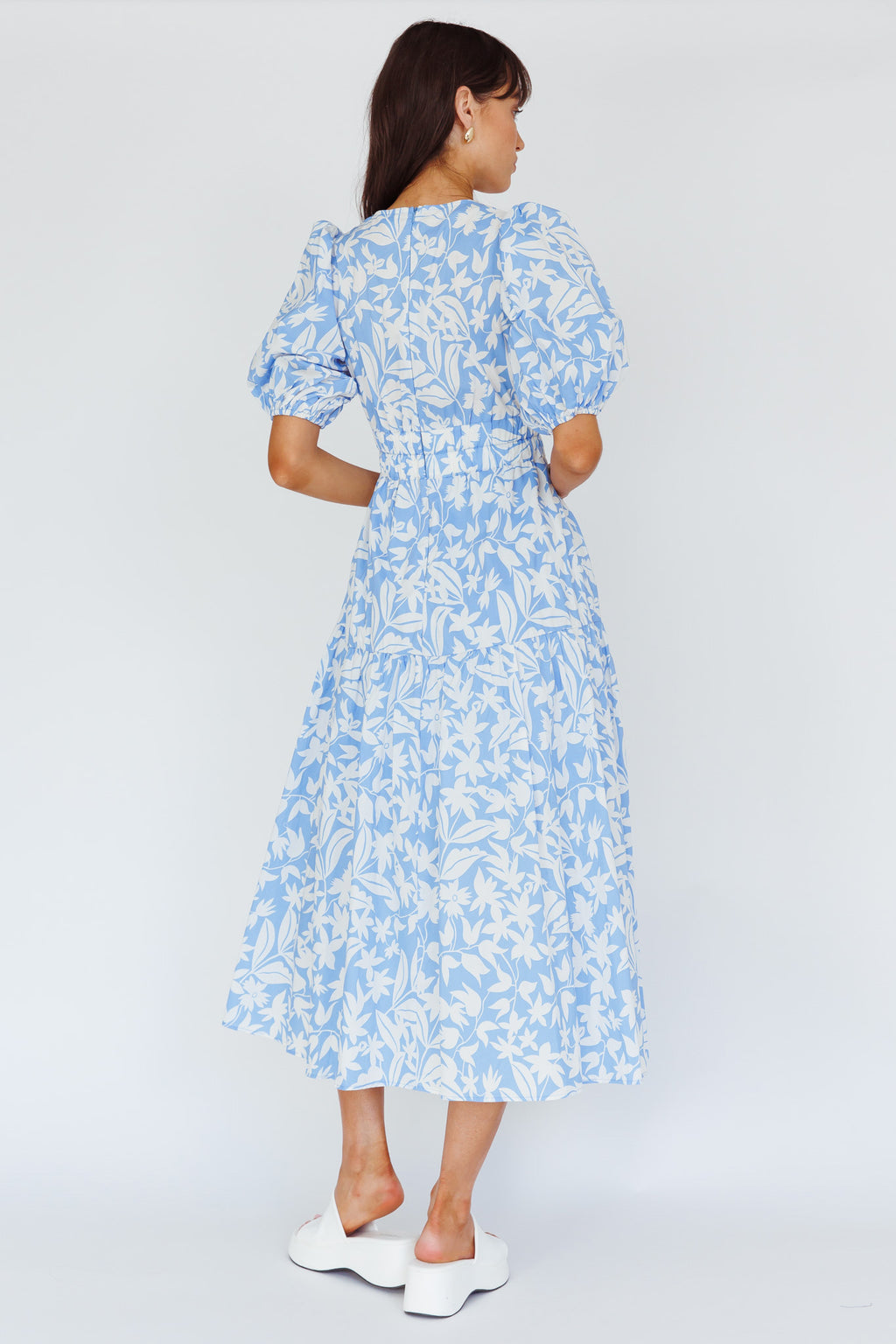 Summer Land V-Neckline Midi Dress Floral Blue by Selfie Leslie Australia
