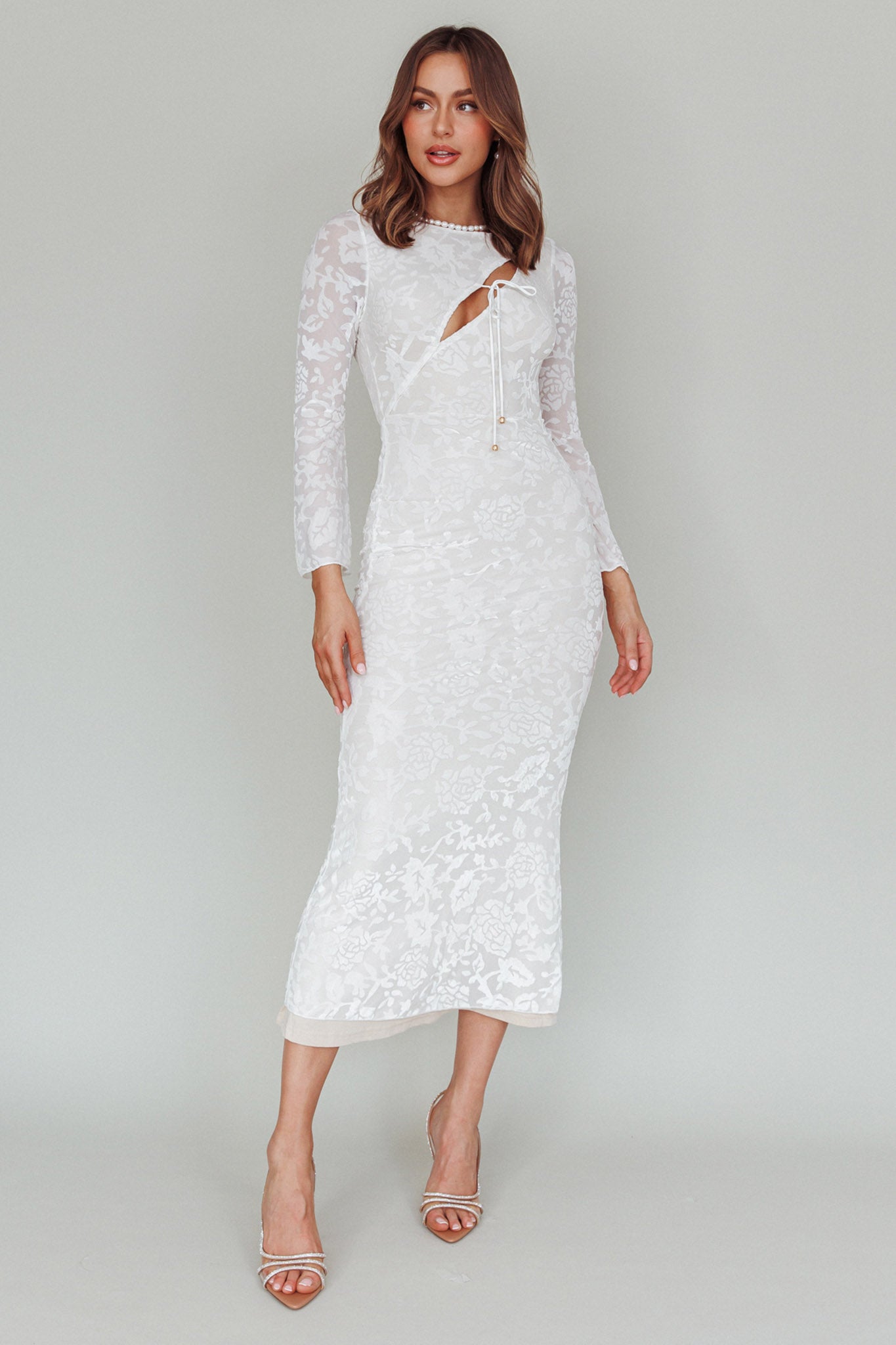 Novalie Long Sleeve Velvet Print Midi Dress White Selfie Leslie Australia Novalie Long Sleeve Velvet Print Midi Dress White Selfie Leslie Australia