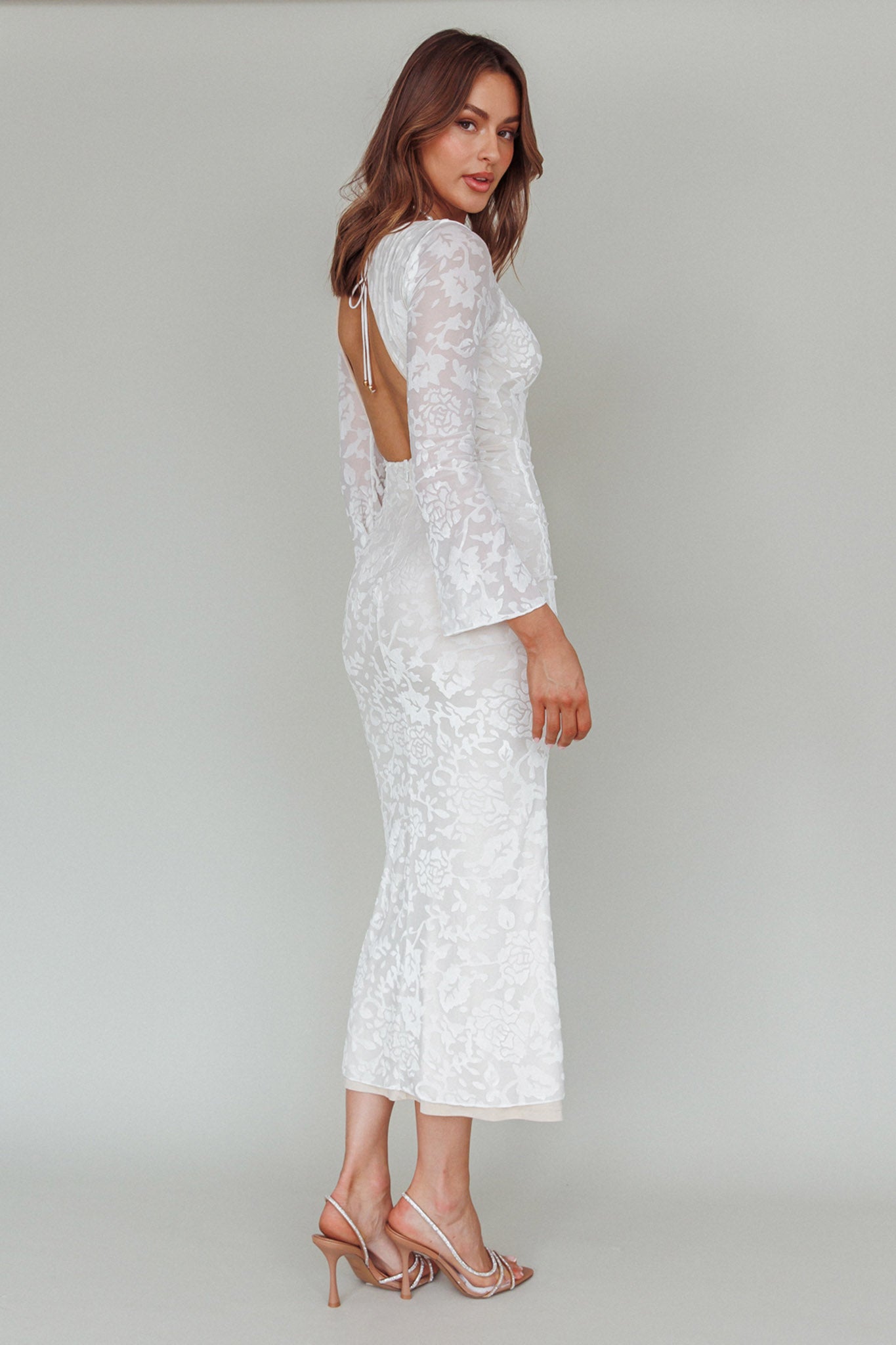 Novalie Long Sleeve Velvet Print Midi Dress White– Selfie Leslie Australia