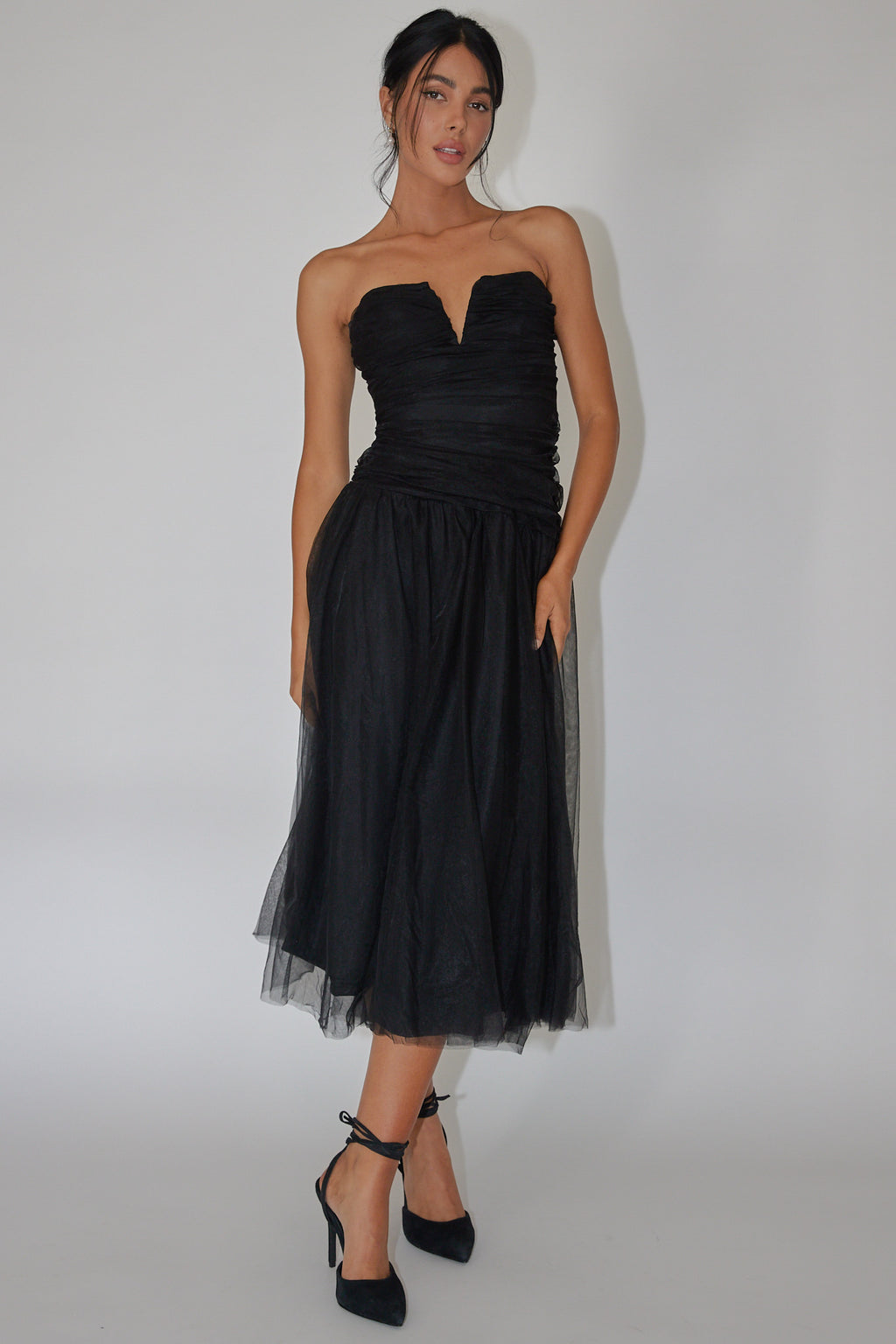 Daphnie Drop Waist Tulle Midi Dress Black by Selfie Leslie Australia