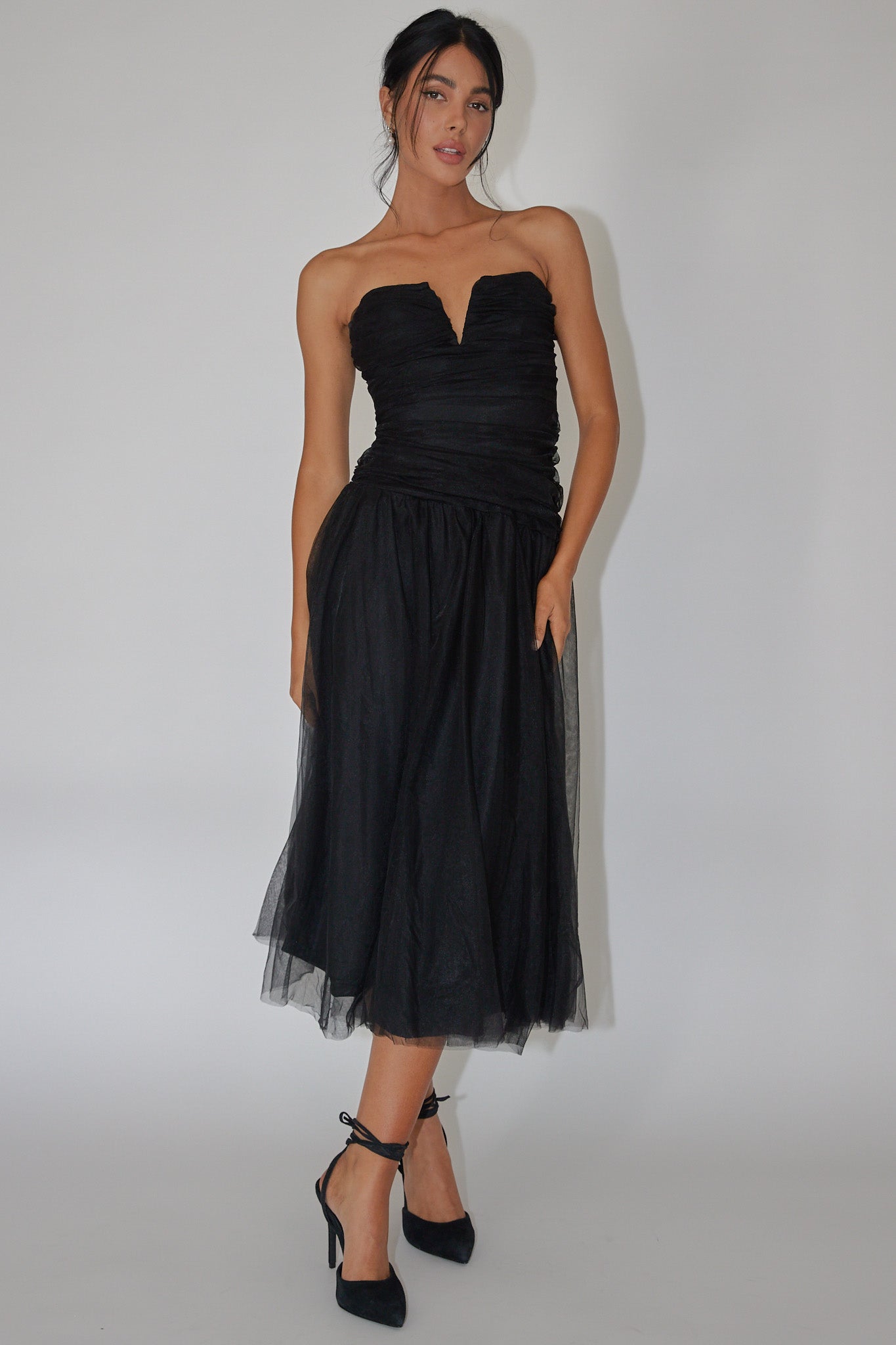 Daphnie Drop Waist Tulle Midi Dress Black by Selfie Leslie Australia