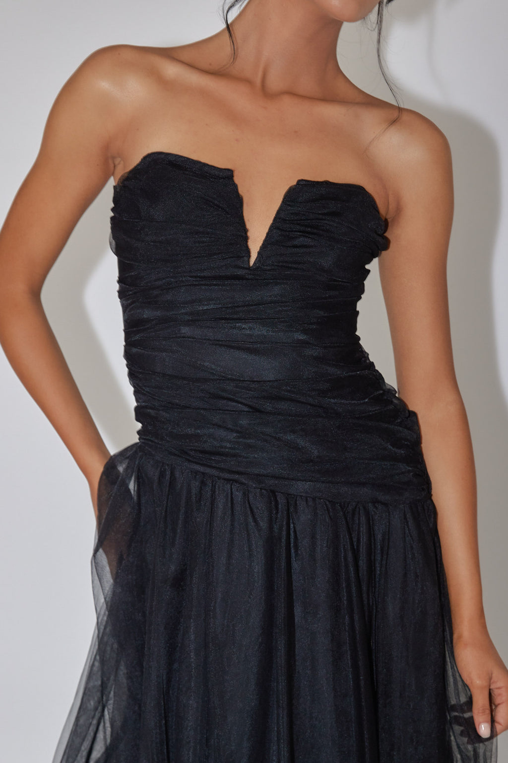 Daphnie Drop Waist Tulle Midi Dress Black by Selfie Leslie Australia