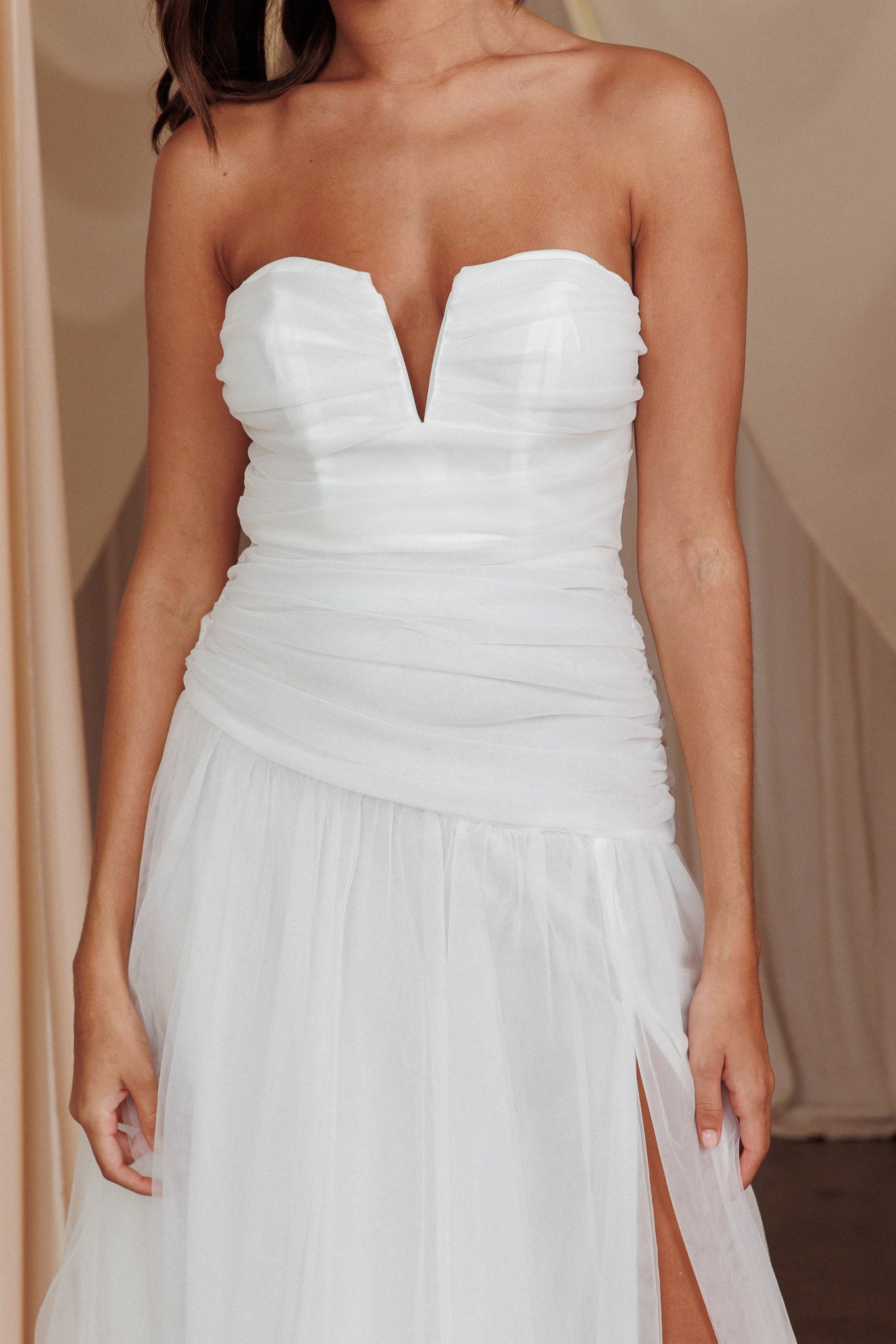 Daphnie Drop Waist Tulle Midi Dress White by Selfie Leslie Australia