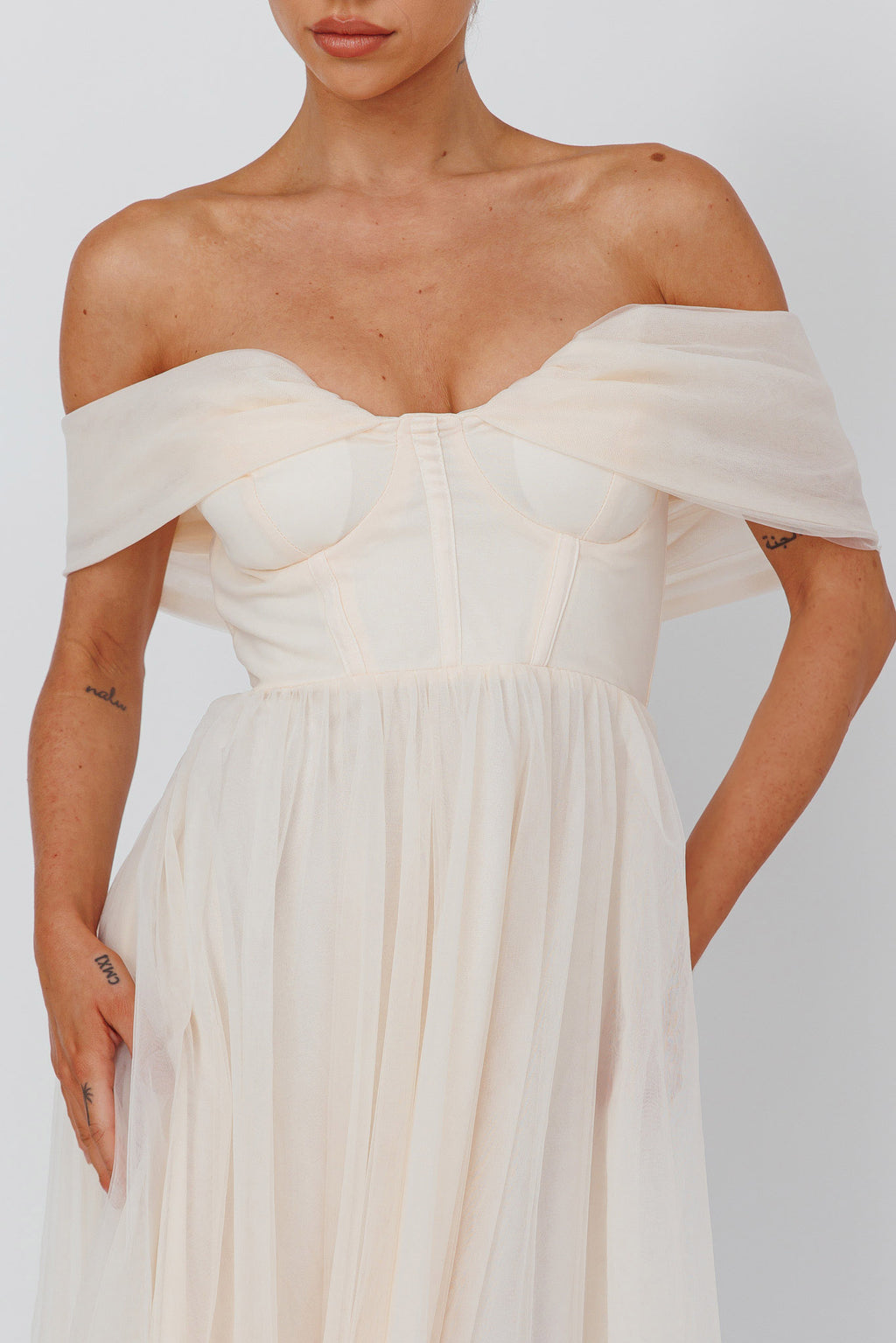 Dreamers & Lovers Off-Shoulder Maxi Dress Vanilla by Selfie Leslie Australia