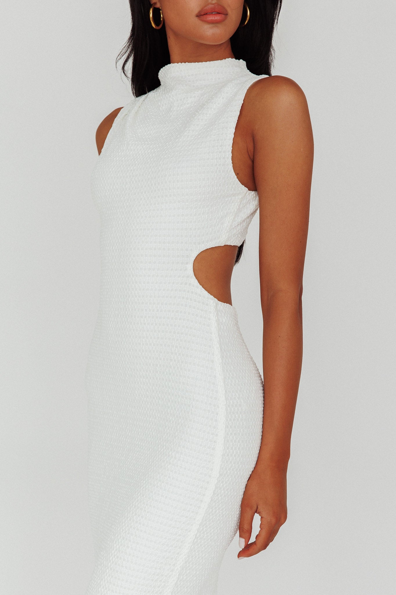 Yindi Sleeveless Cut-Out Waist Maxi Dress White by Selfie Leslie Australia