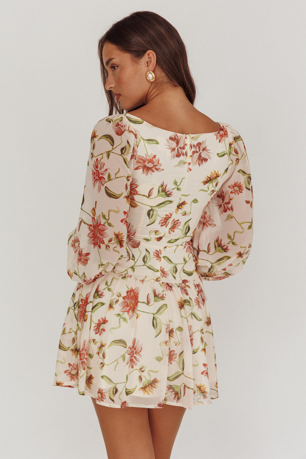 Lucky One Balloon Sleeve Mini Dress Floral Beige by Selfie Leslie Australia