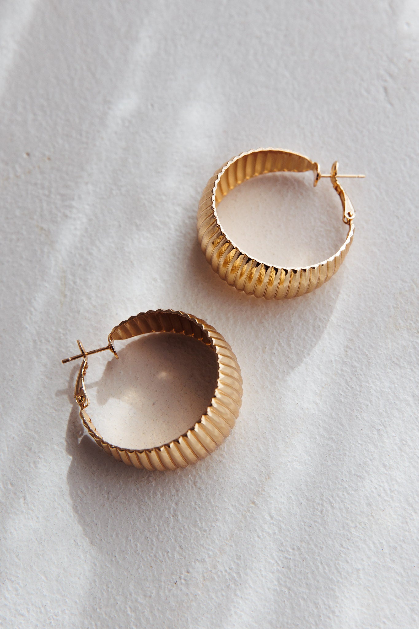 Laureen Ribbed Hoop Earrings Gold by Selfie Leslie Australia