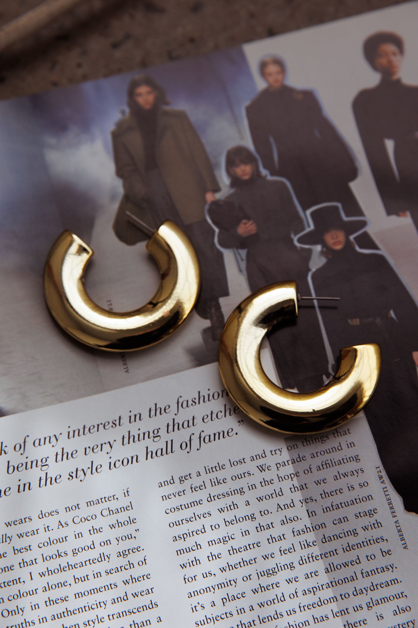 Hailie Chunky Hoops Gold by Selfie Leslie Australia