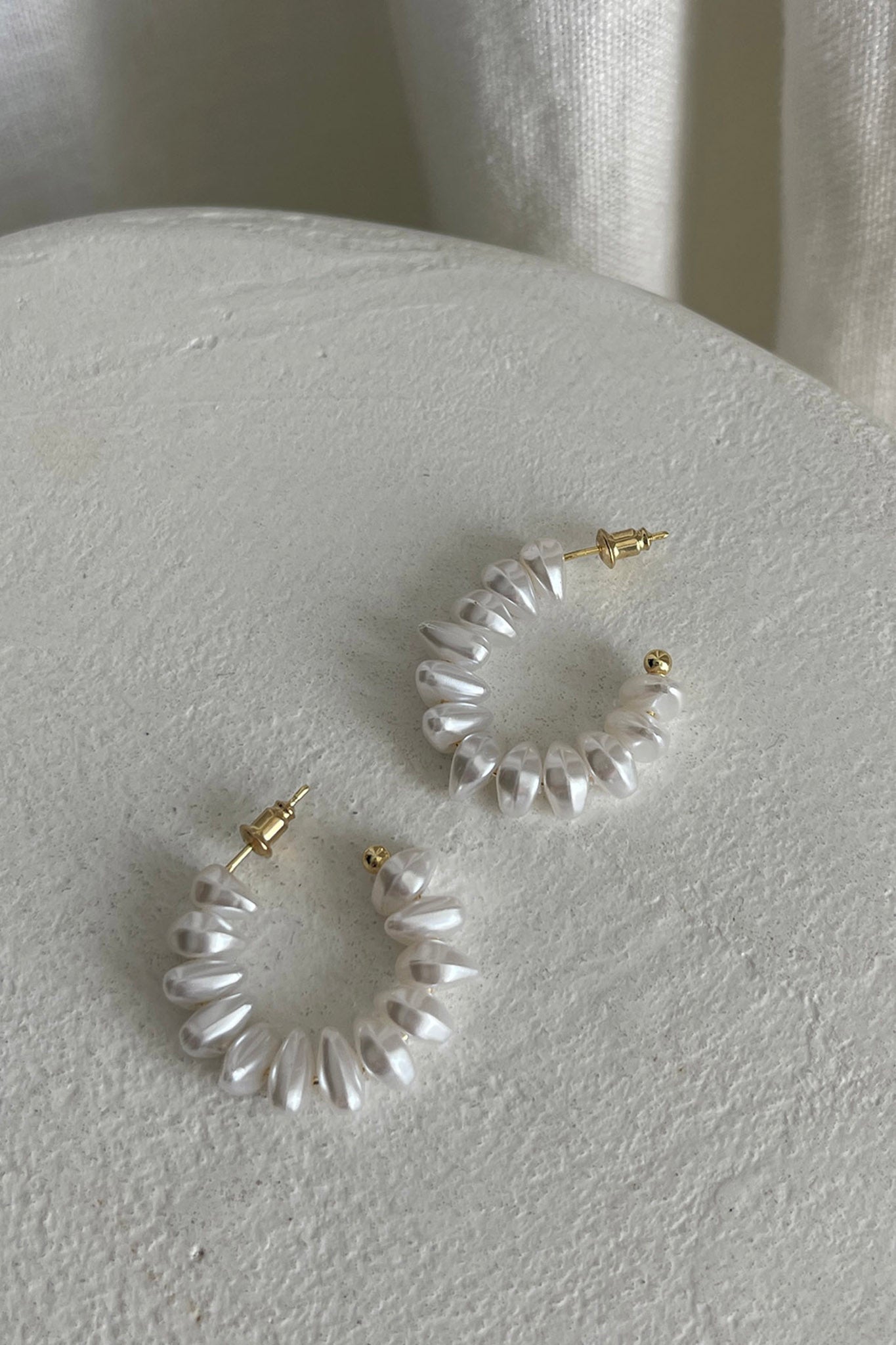 Ohana Baroque Pearl Hoop Earrings Gold by Selfie Leslie Australia
