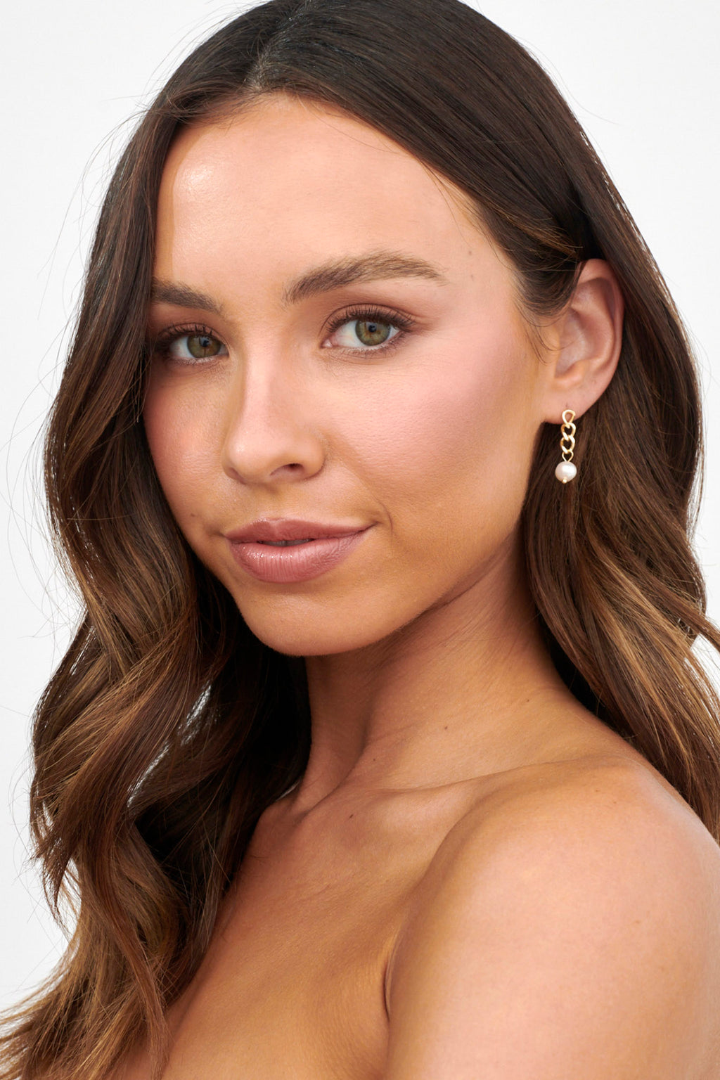 Mabel Pearl Drop Chain Earrings Gold by Selfie Leslie Australia