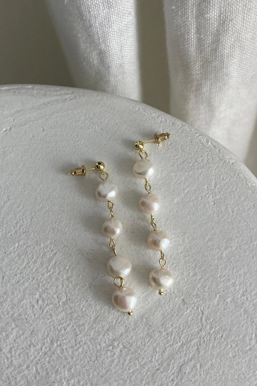 Maude Pearl Drop Chain Earrings Gold by Selfie Leslie Australia