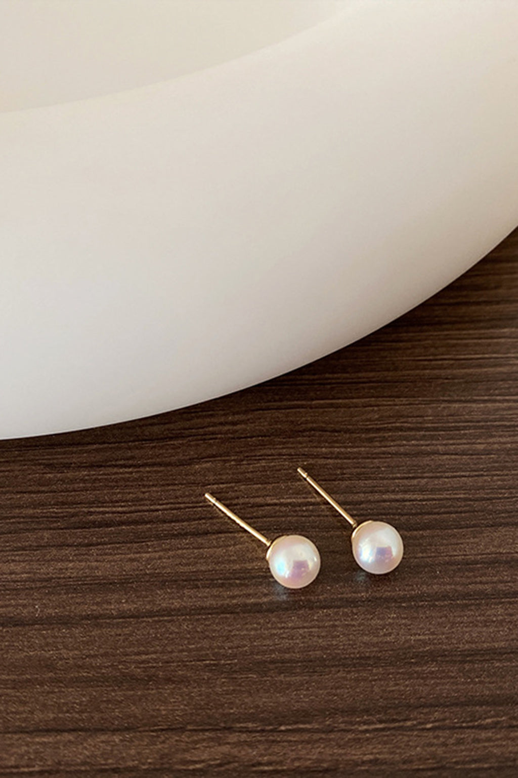 Tahyna Pearl Stud Earrings by Selfie Leslie Australia