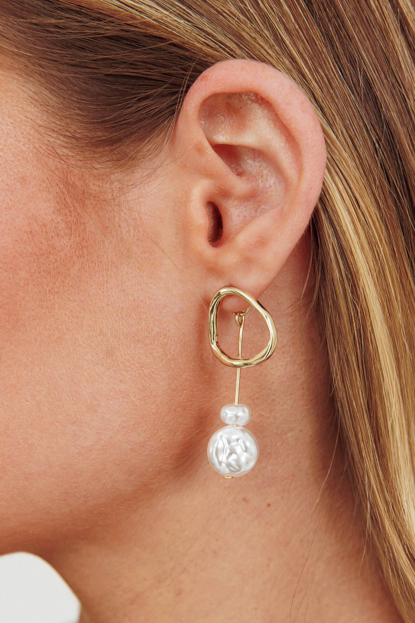 Amelie Pearl Drop Stud Earrings Gold by Selfie Leslie Australia