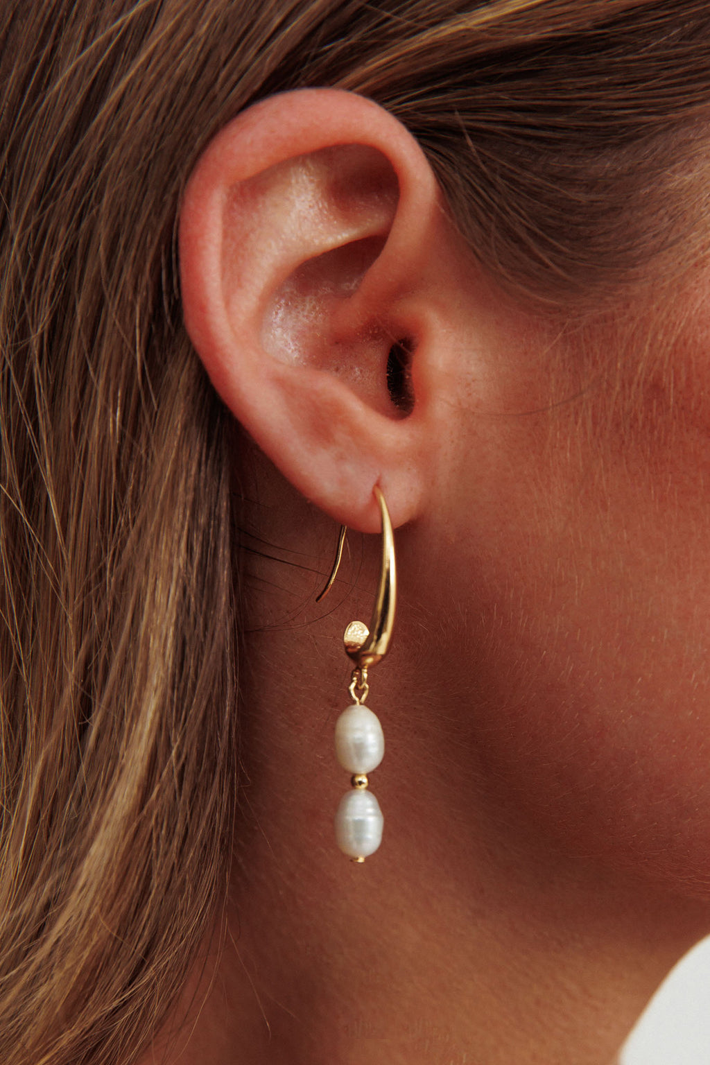 Joslly Drop Pearl Earrings Gold by Selfie Leslie Australia