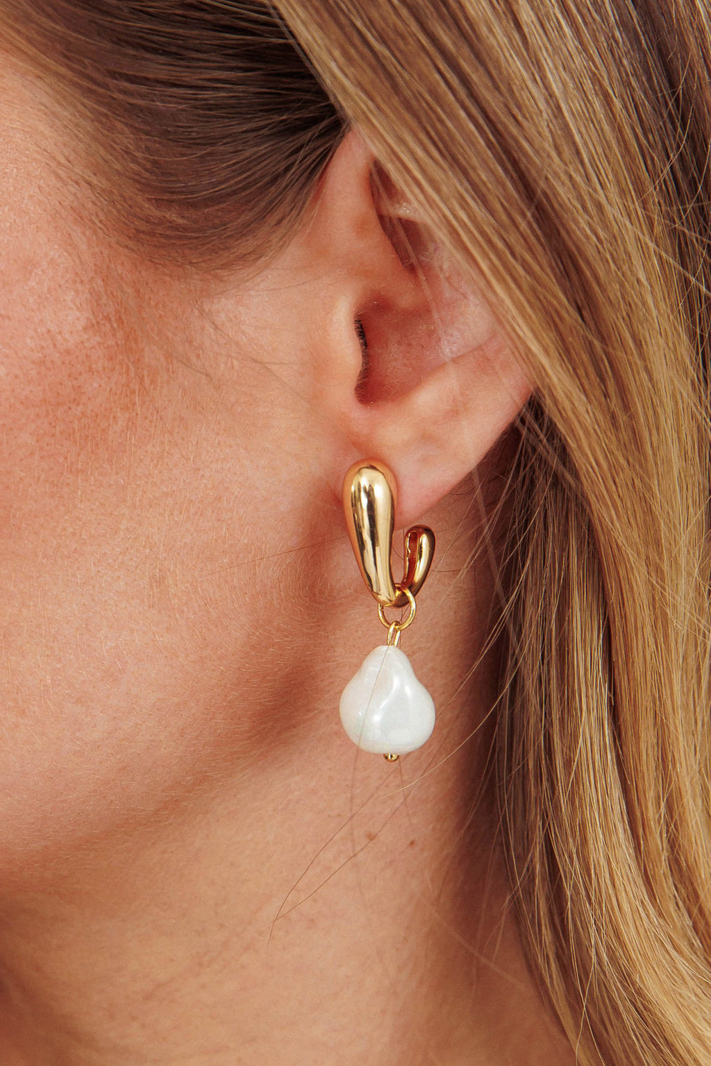 Celene Drop Pearl Earrings Gold by Selfie Leslie Australia