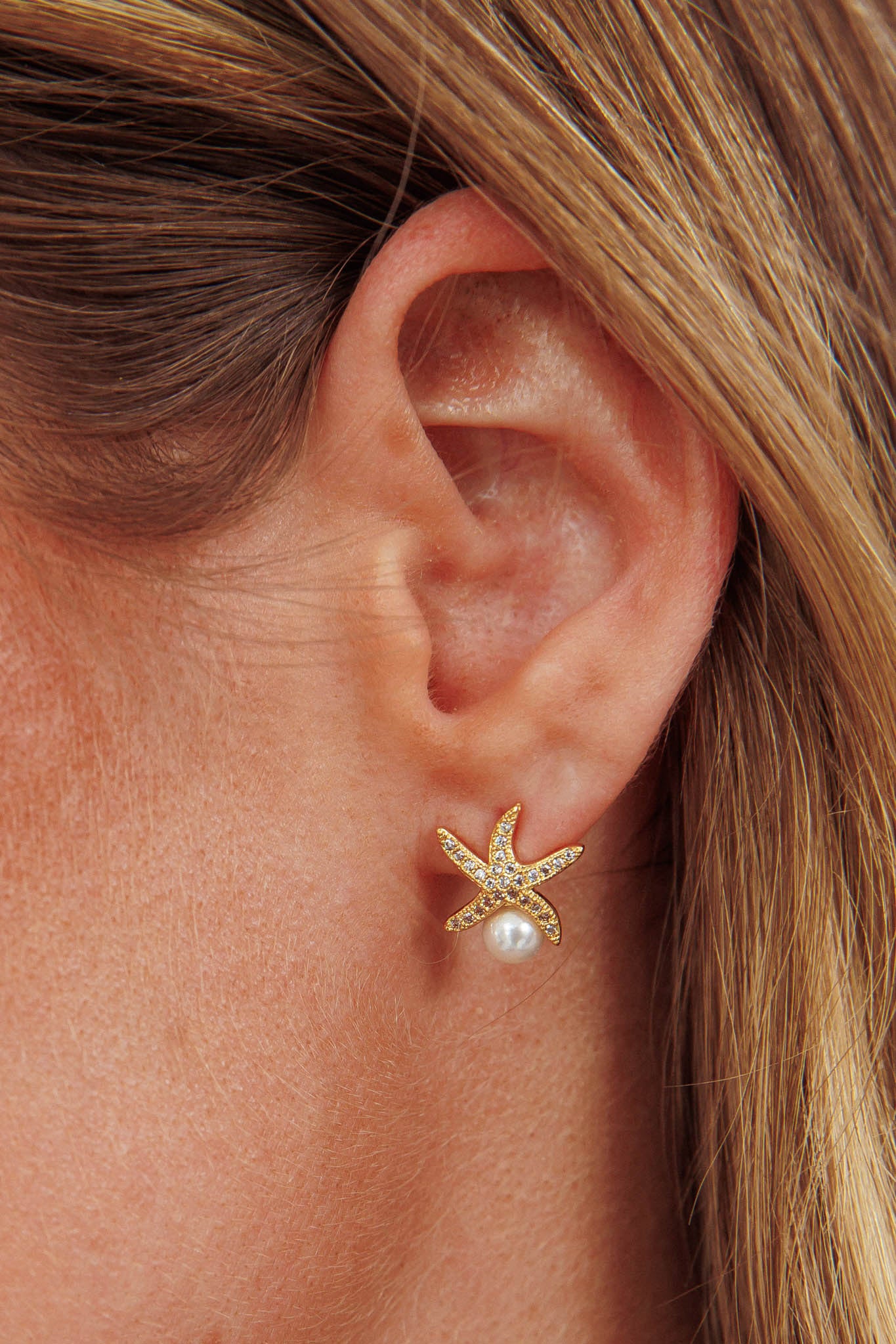 Ethereal Starfish With Pearl Stud Earrings Gold by Selfie Leslie Australia