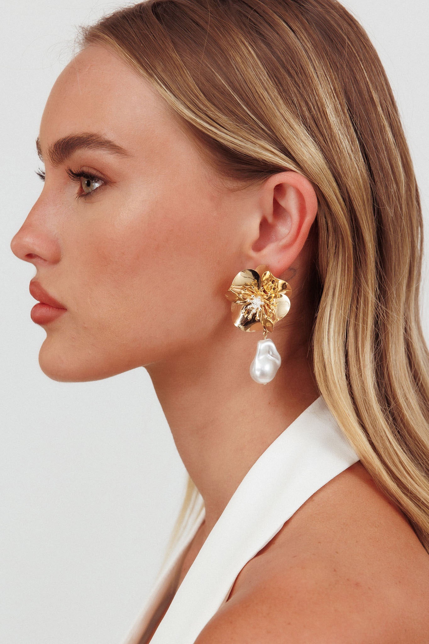 Loren Flower Pearl Droplet Earrings Gold by Selfie Leslie Australia