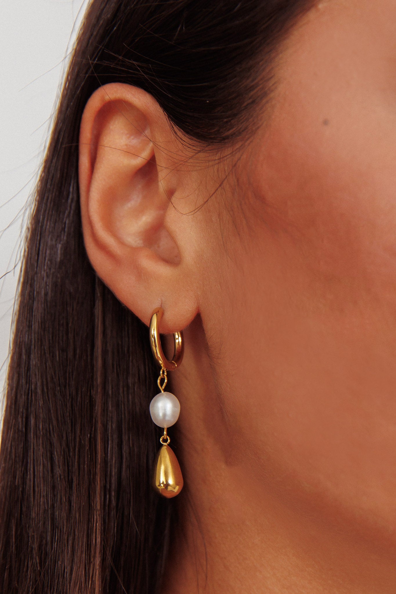 Elodie Teardrop Pearl Earrings Gold by Selfie Leslie Australia