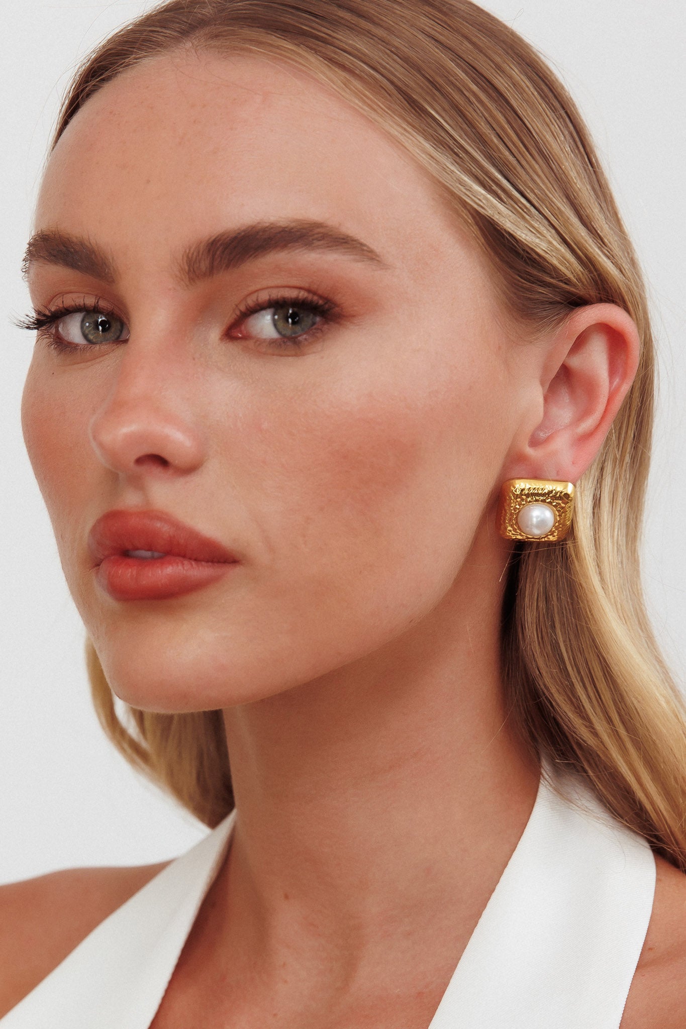 Kalina Square Hammered Earrings Gold by Selfie Leslie Australia