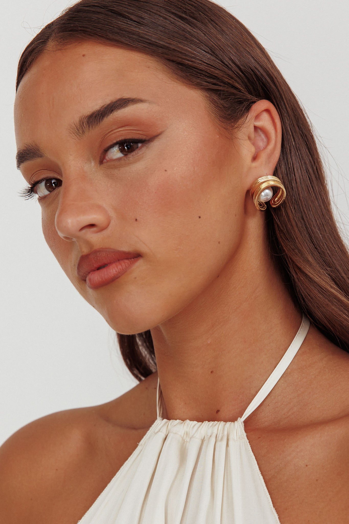 Simha Geometric Circle Earrings Gold Pearl by Selfie Leslie Australia