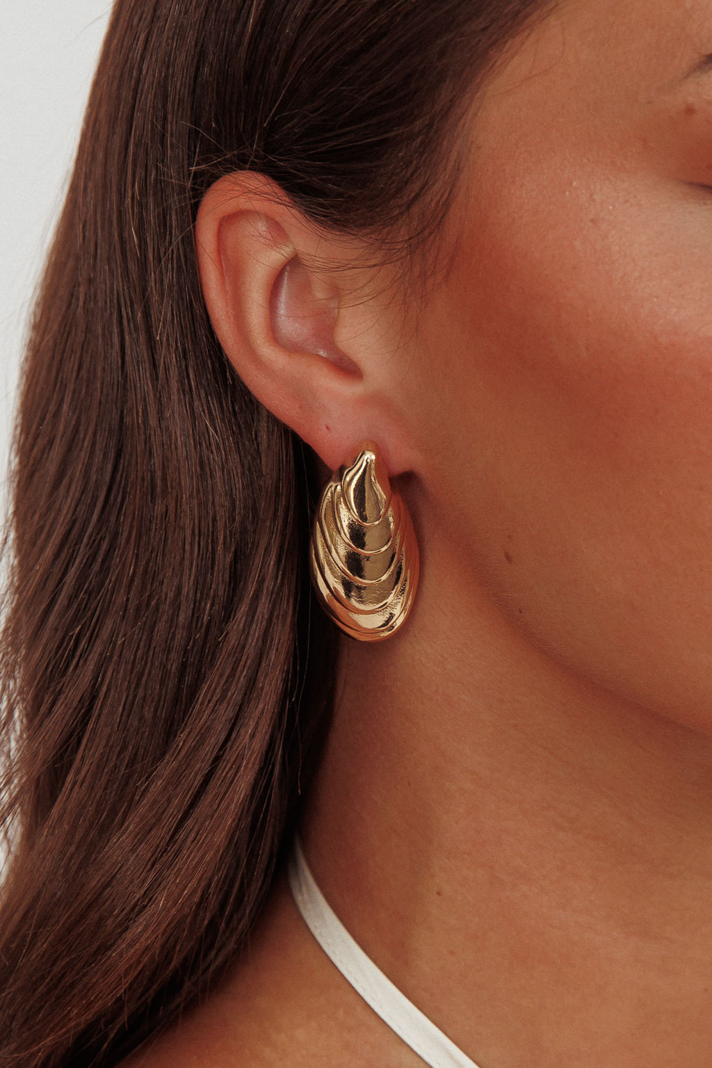 Pippy Shell Earrings Gold by Selfie Leslie Australia