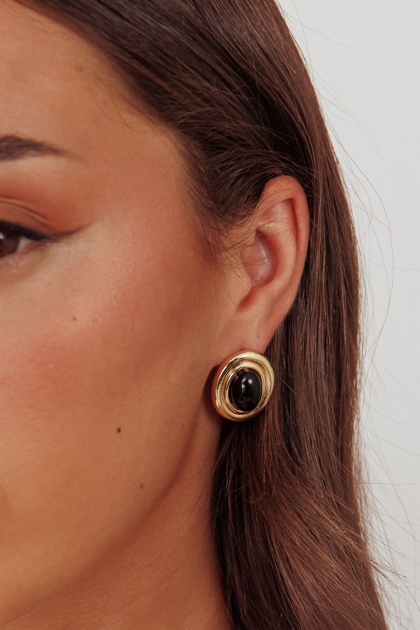 Anjelica Oval Earrings Gold Black by Selfie Leslie Australia