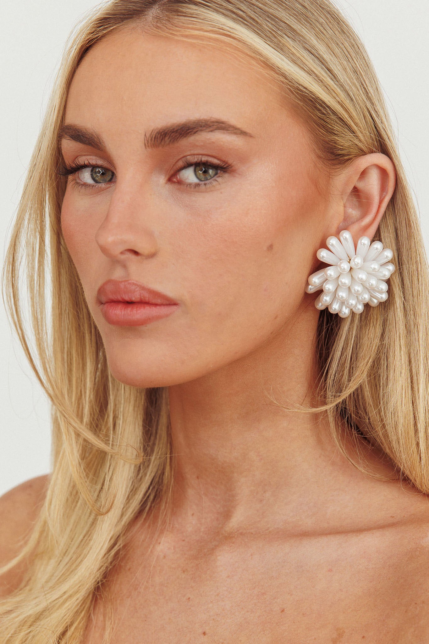 Mira Firework Cluster Earrings Pearl by Selfie Leslie Australia