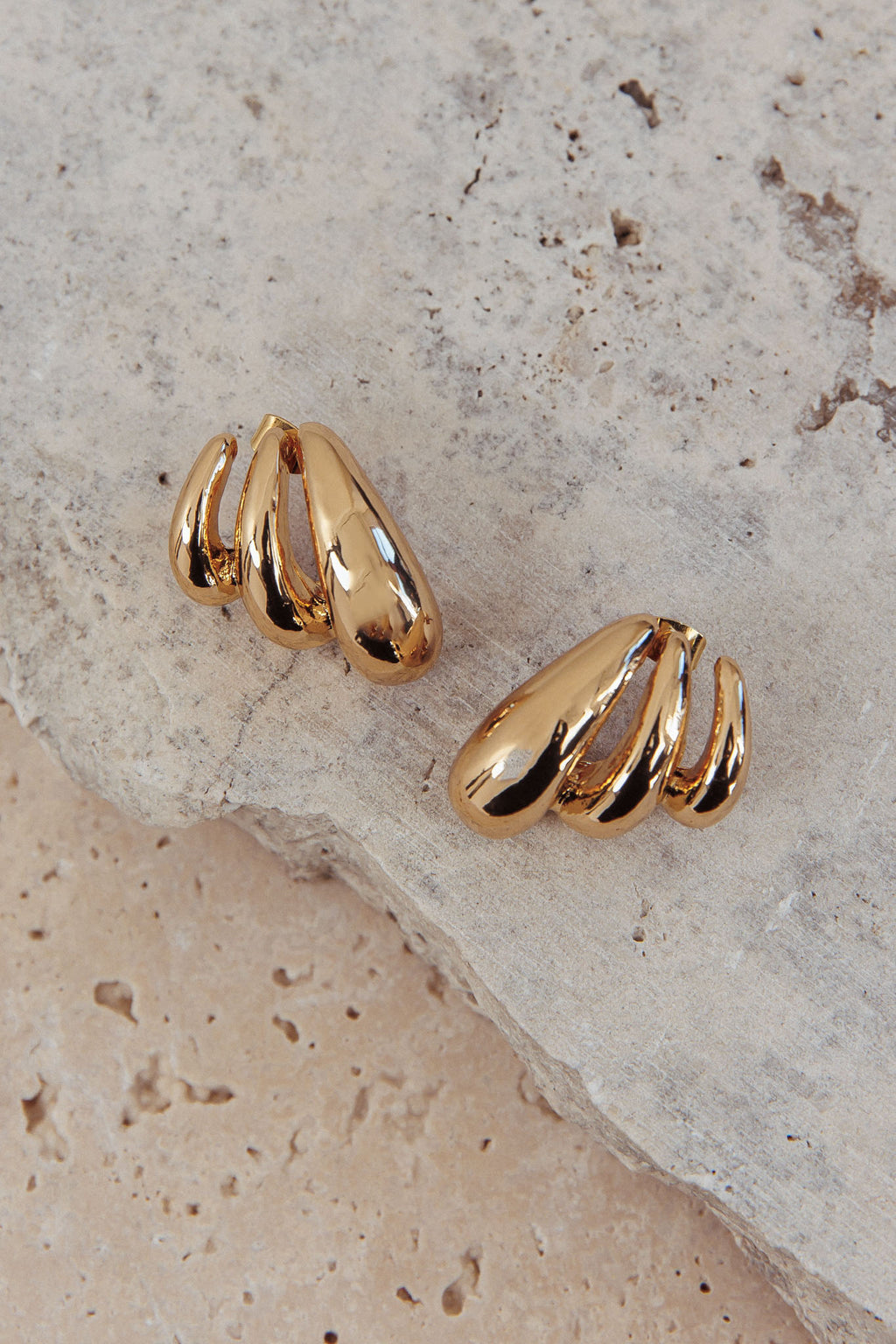 Lilly Ridged Earrings Gold by Selfie Leslie Australia