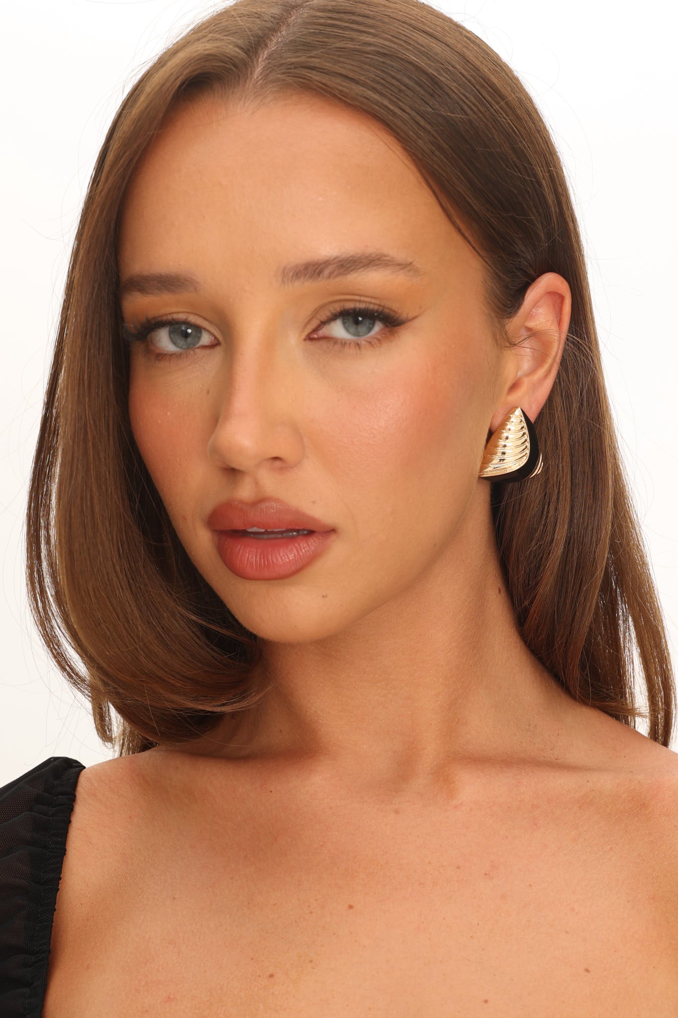 Beverly Triangle Earrings Gold/Black by Selfie Leslie Australia