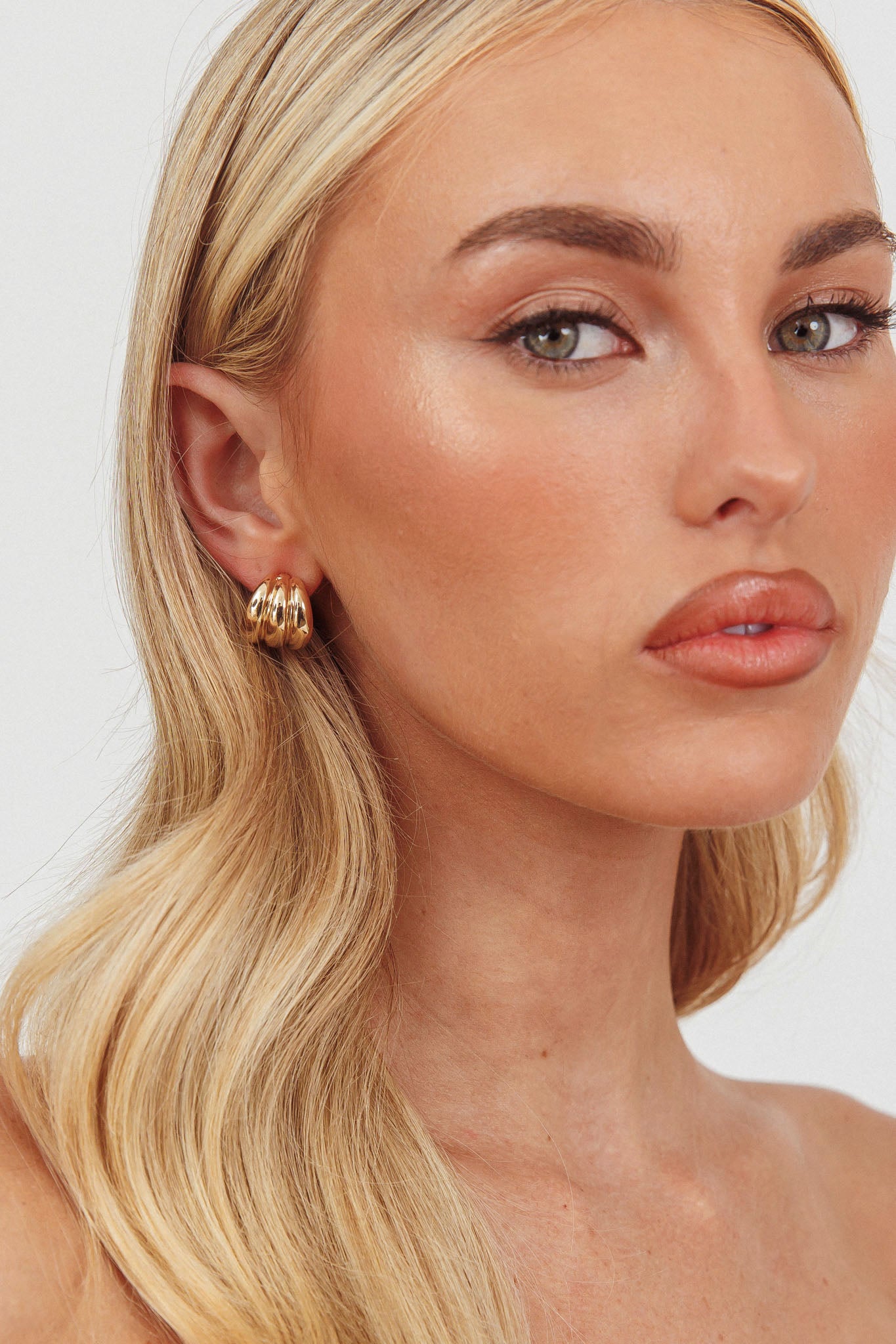 Melanie Ridged Earrings Gold by Selfie Leslie Australia