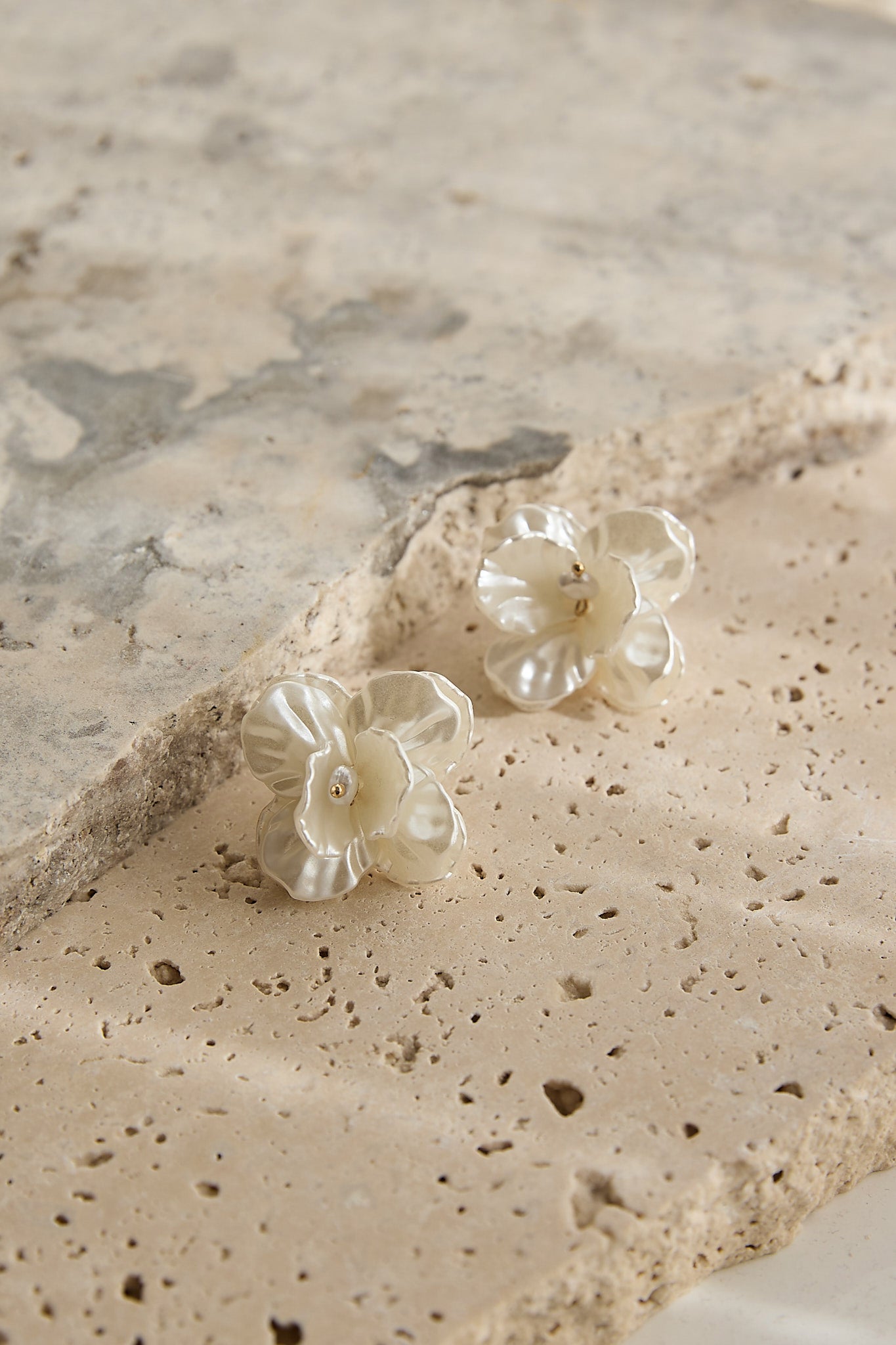 Maxine Orchid Earrings Pearl by Selfie Leslie Australia