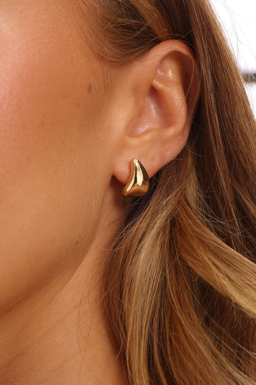 Renee Droplet Earrings Gold by Selfie Leslie Australia