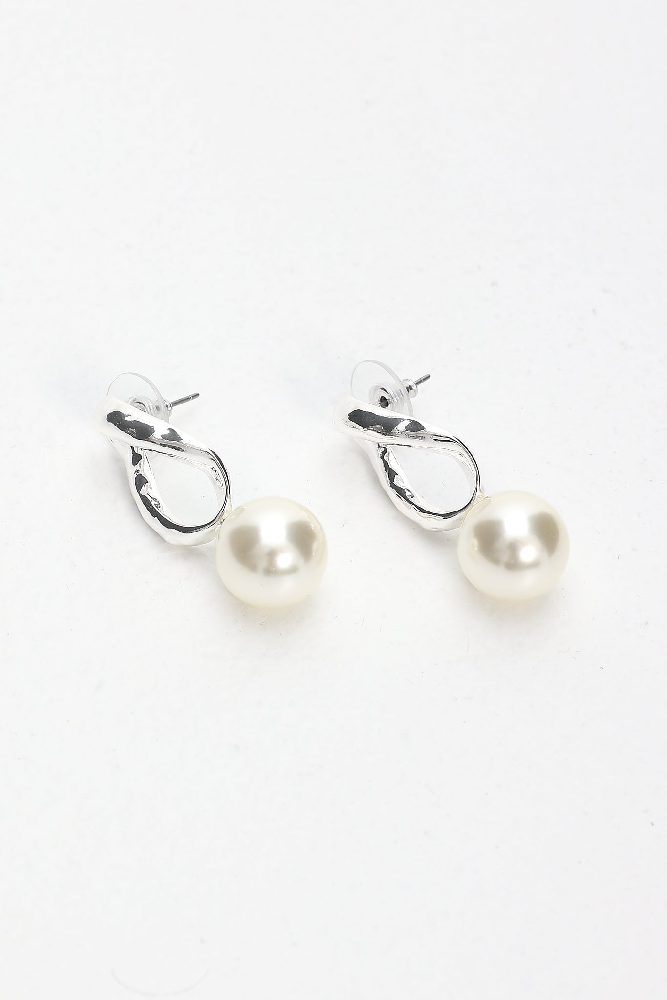 Krizia Drop Earrings Silver Pearl by Selfie Leslie Australia