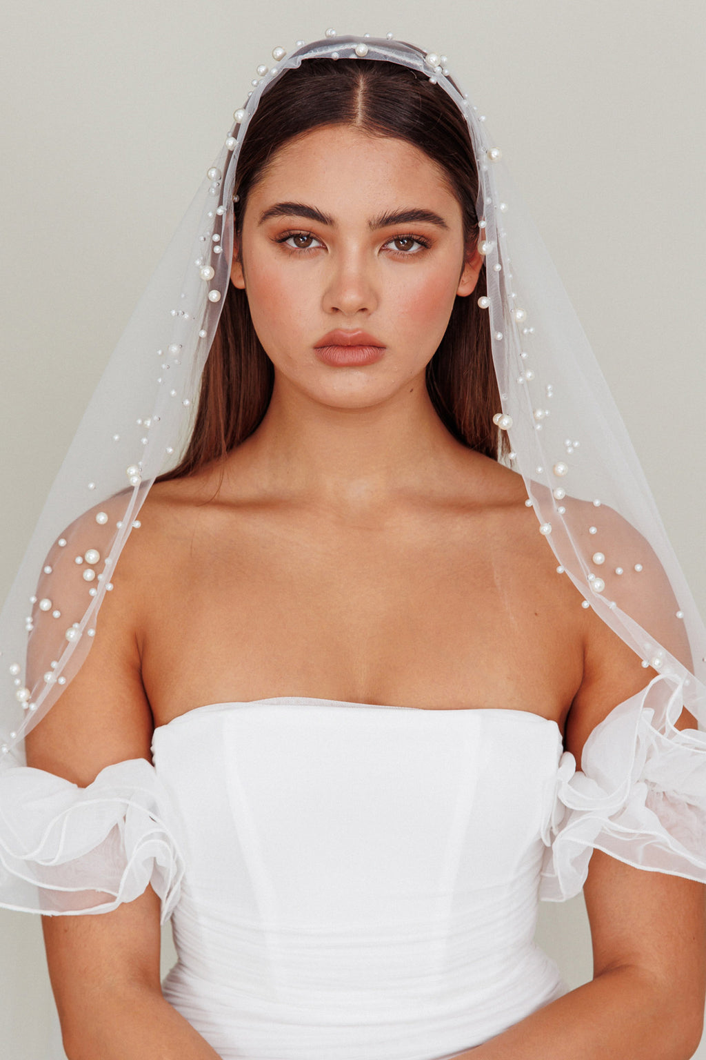 Violette Pearl Accent Veil White by Selfie Leslie Australia