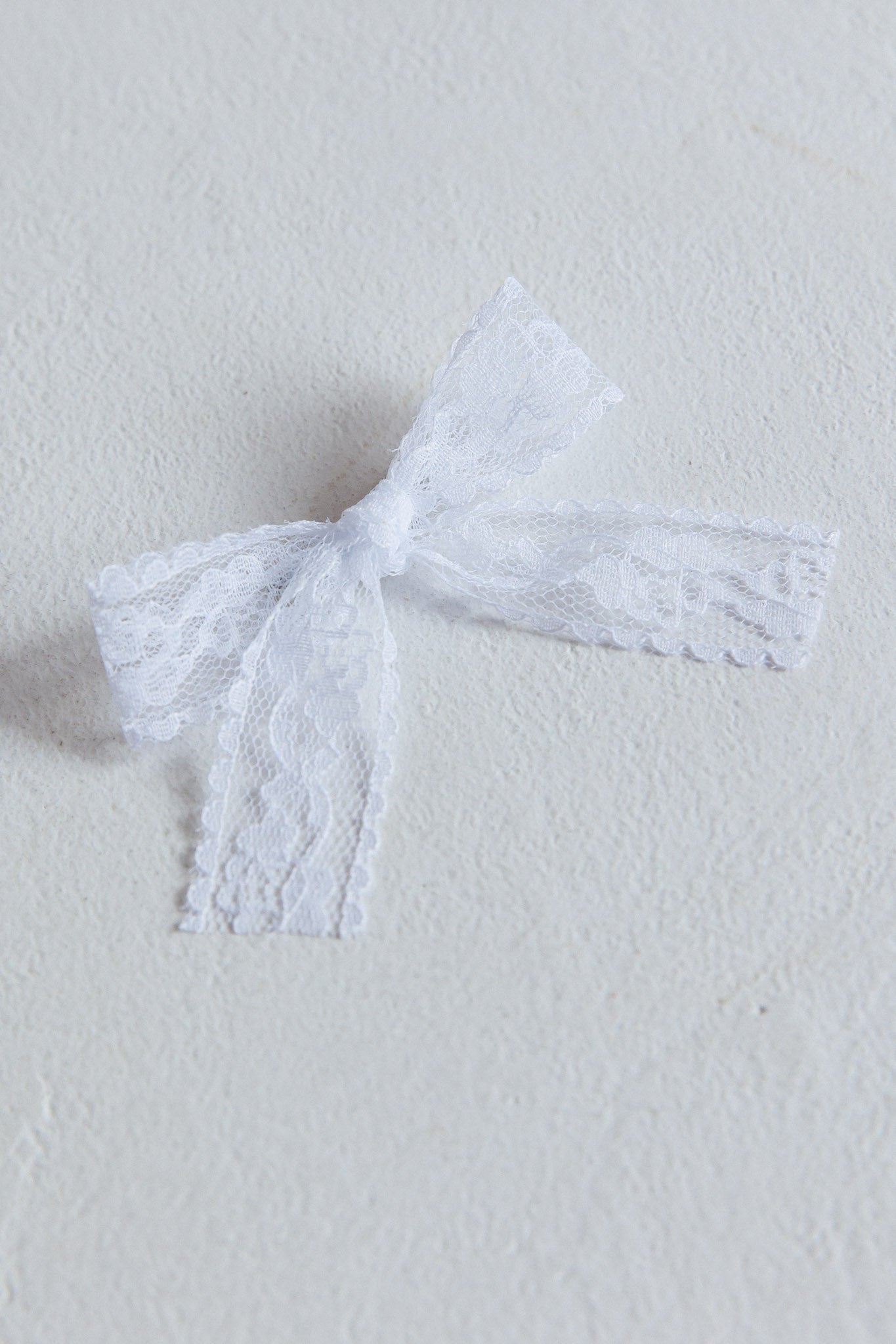 Penny Lace Bow Hairpin White by Selfie Leslie Australia