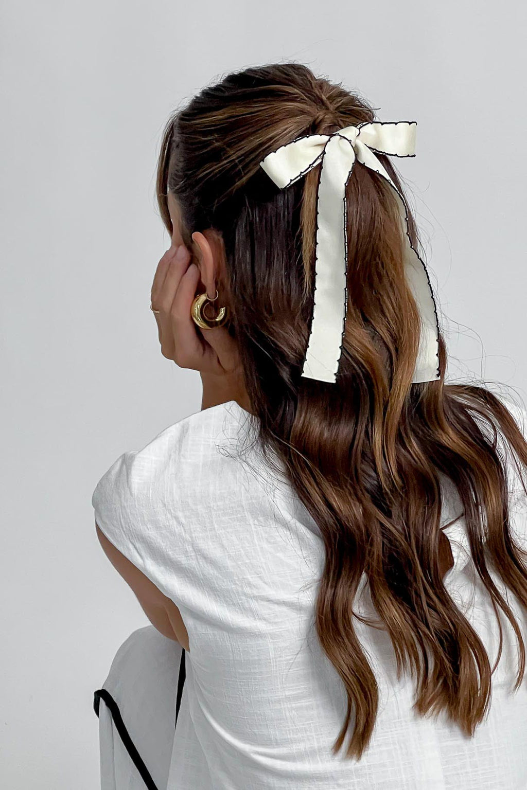 Misky Edge Stitch Bow Hairpin White by Selfie Leslie Australia