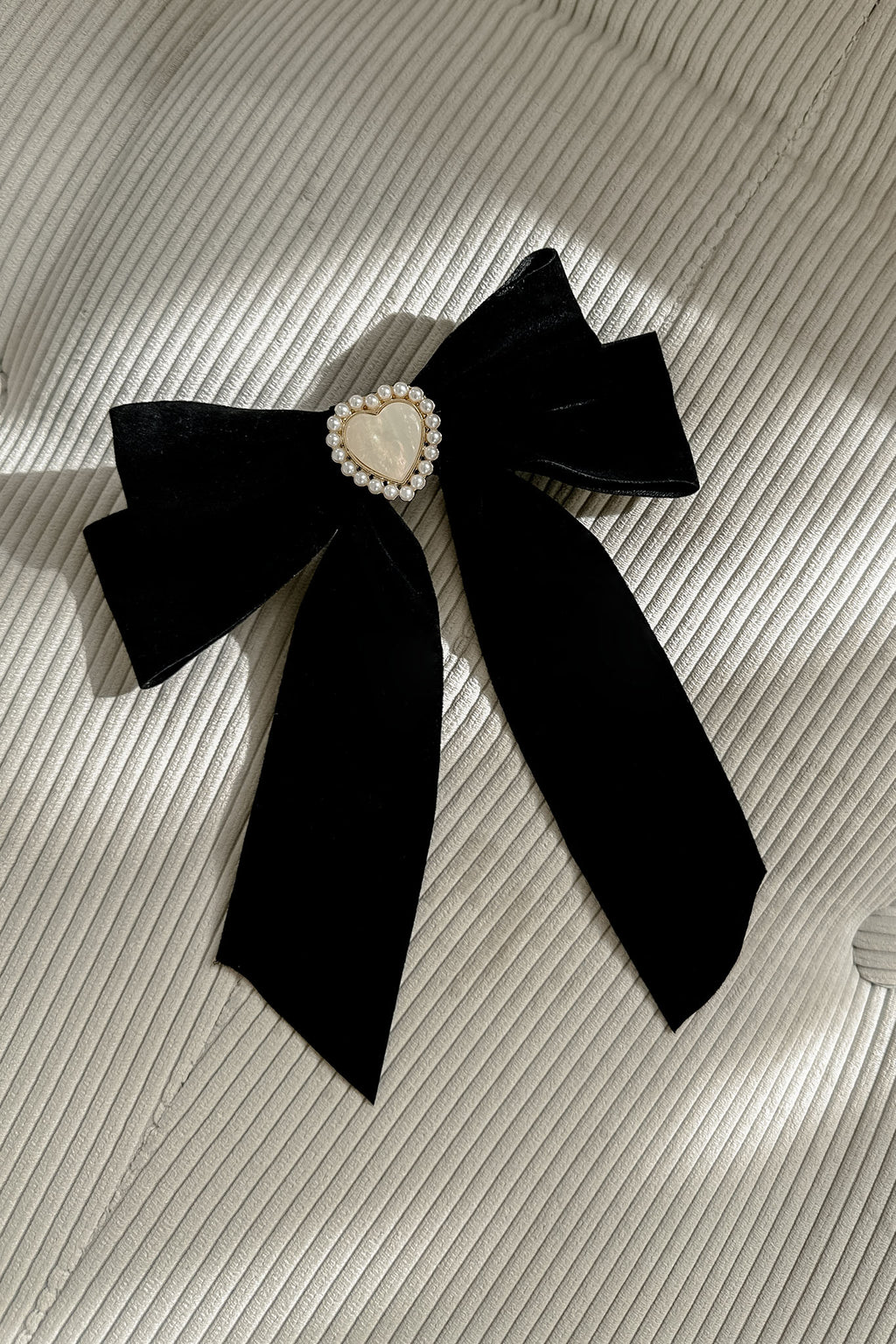 Michala Pearl Heart Velvet Bow Hairpin by Selfie Leslie Australia