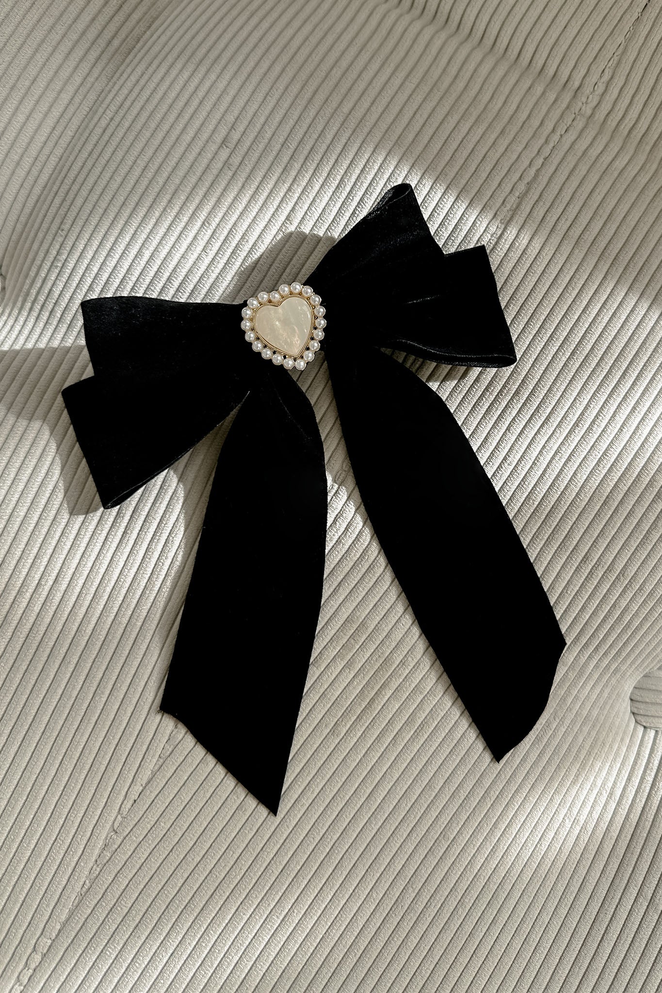 Michala Pearl Heart Velvet Bow Hairpin by Selfie Leslie Australia