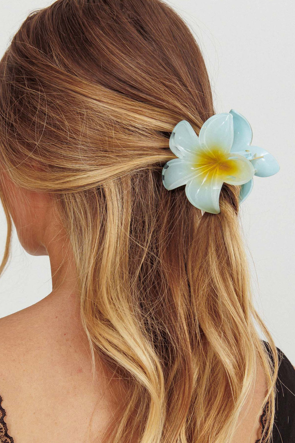Ayni Frangipani Claw Clip Blue by Selfie Leslie Australia