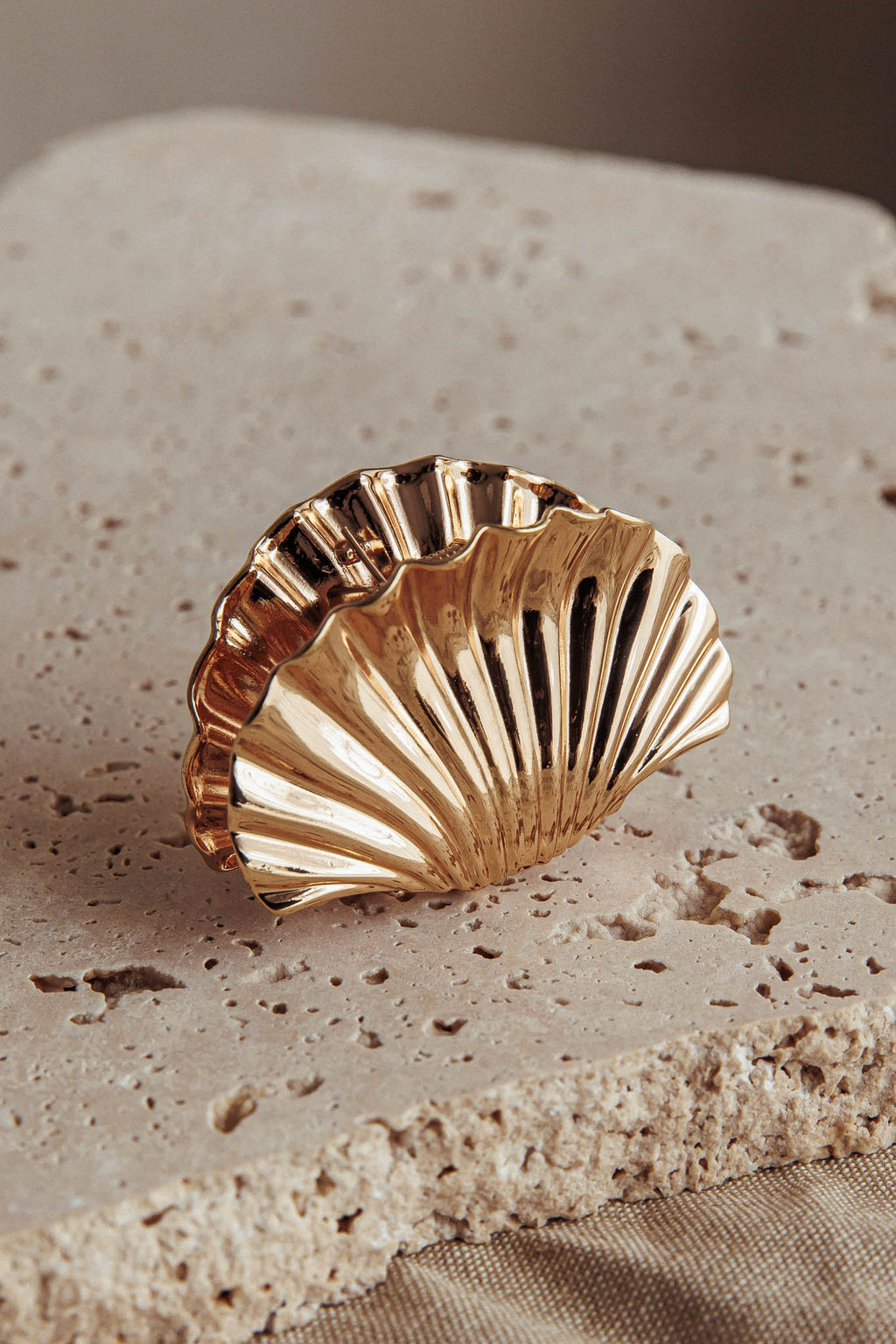 Palm Beach Shell Clip Gold by Selfie Leslie Australia