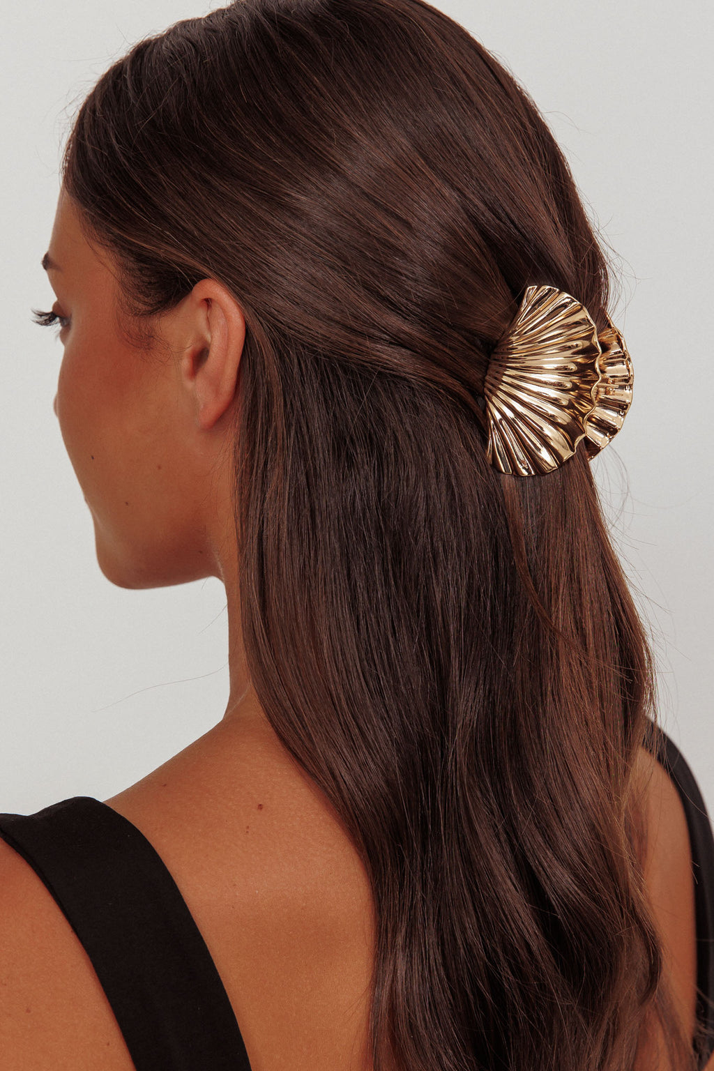 Palm Beach Shell Clip Gold by Selfie Leslie Australia